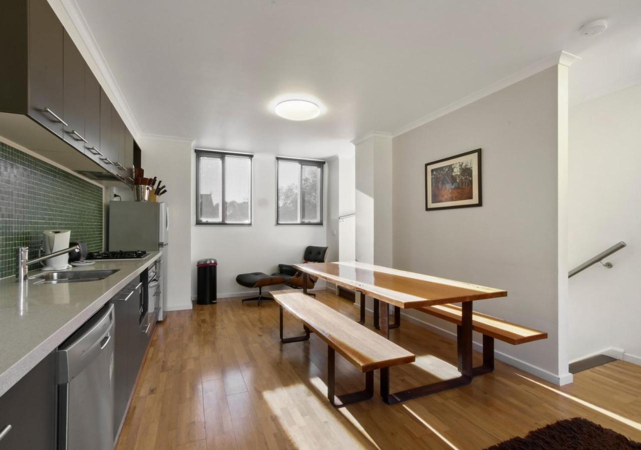 Crooked 2