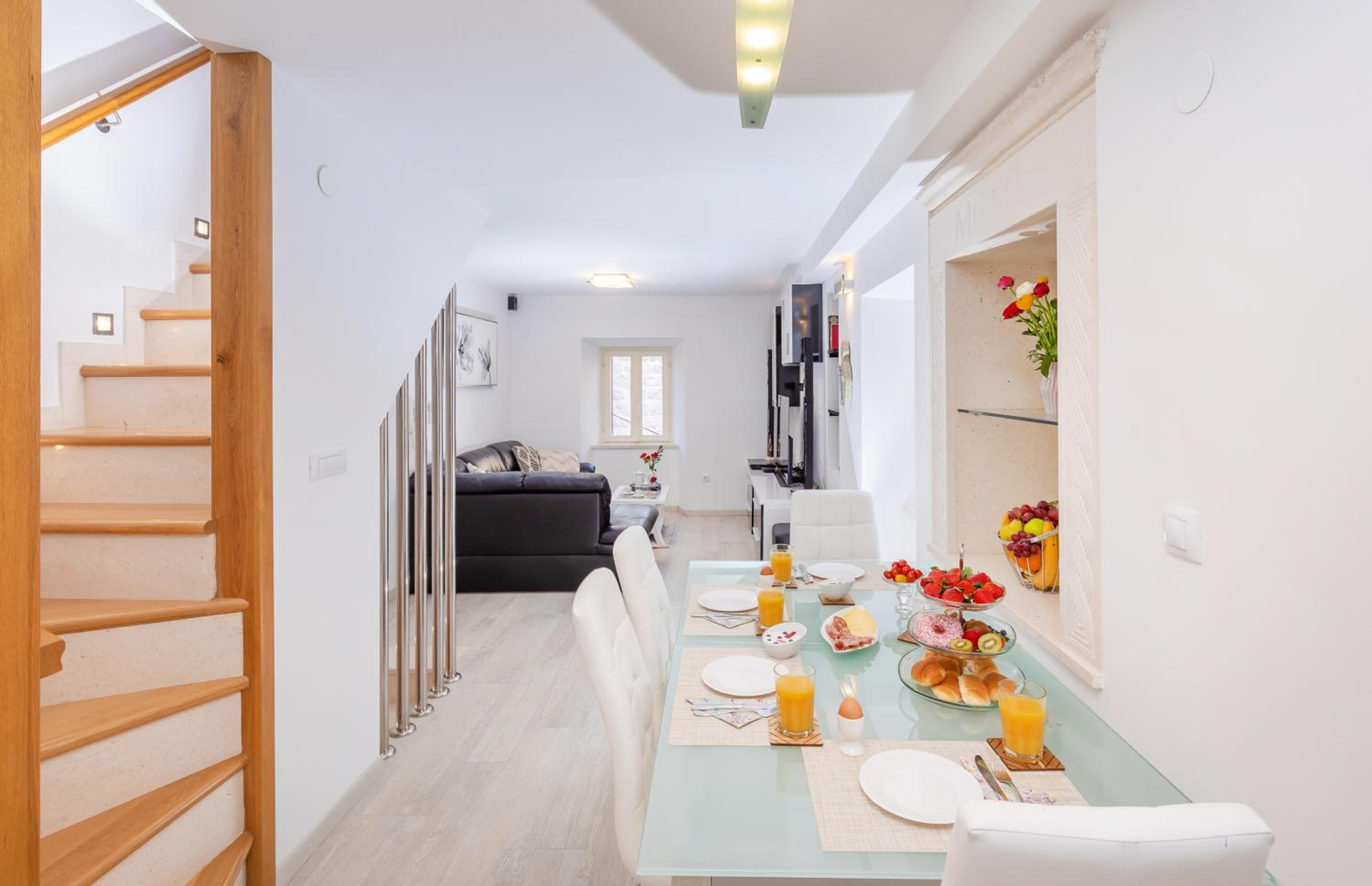 Domino Holiday Home