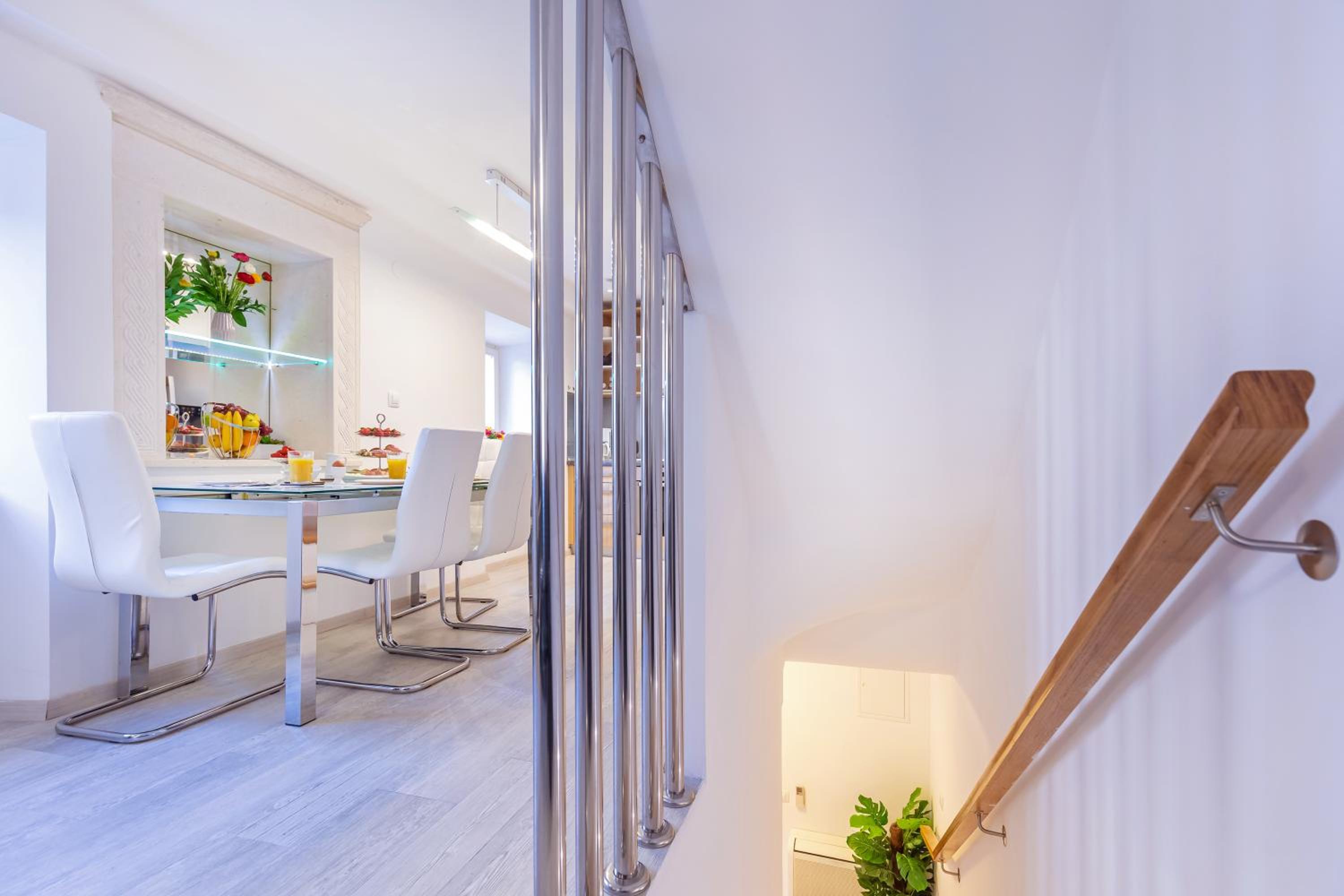 Domino Holiday Home