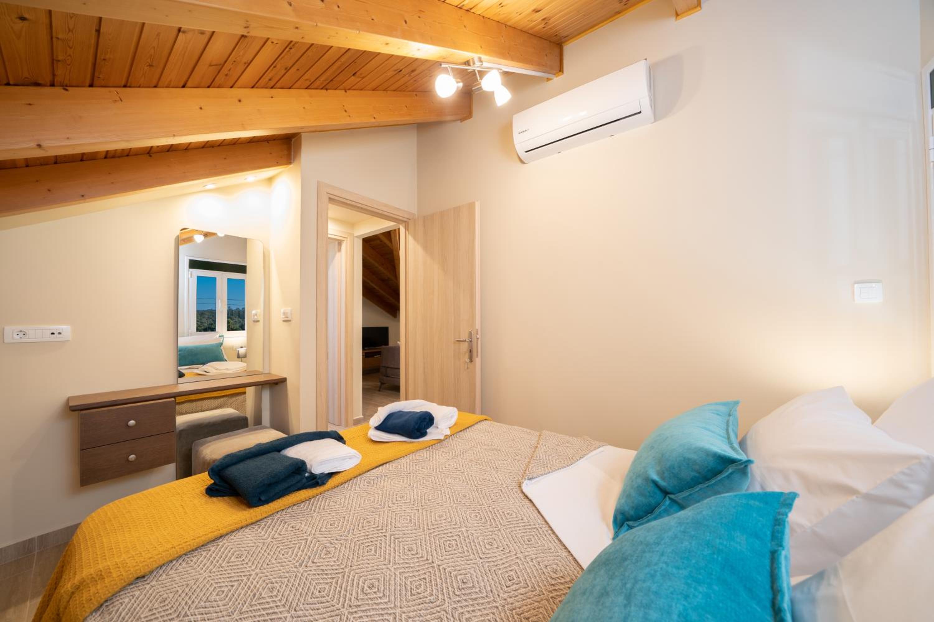 Mimoza's Apartment view 4