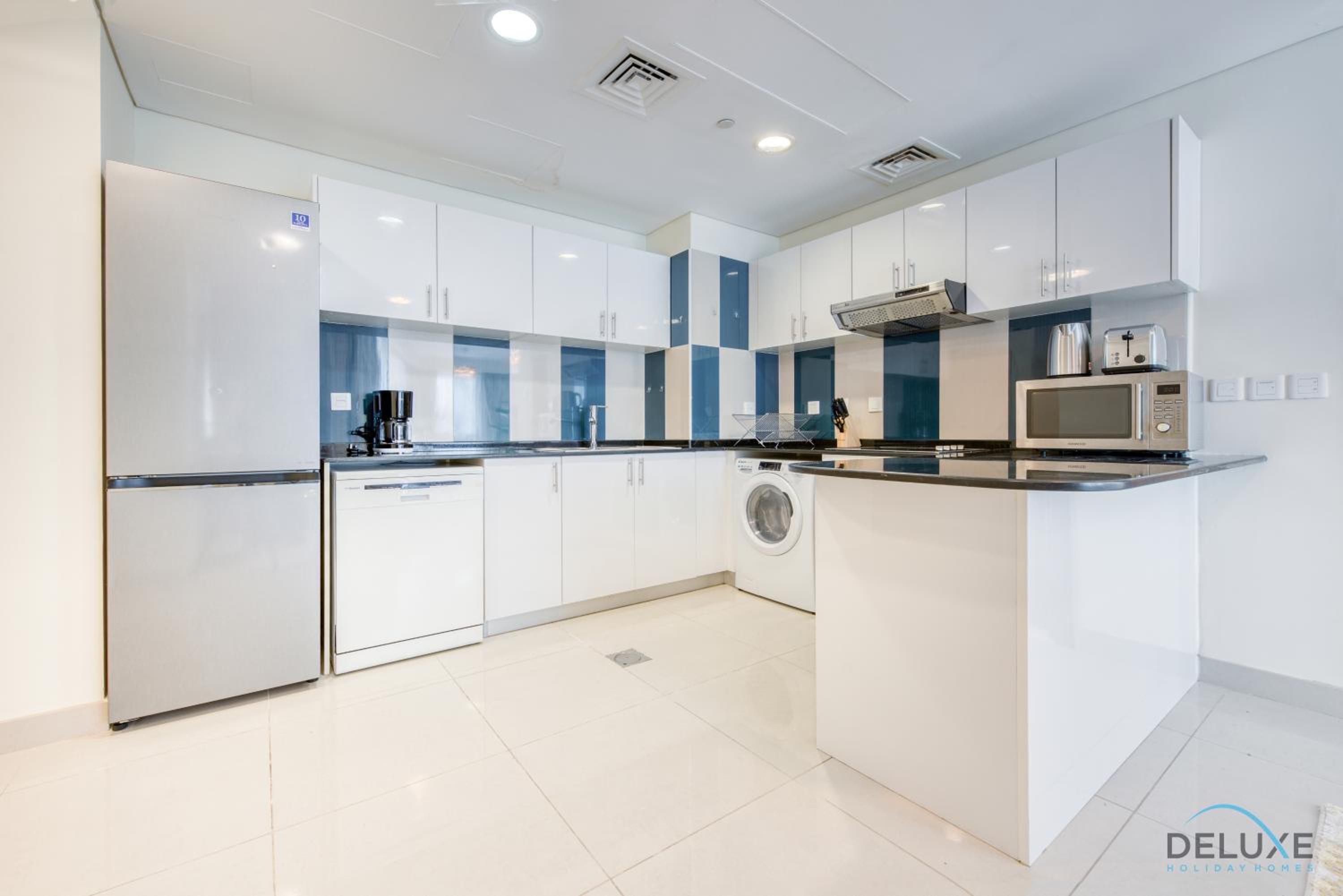 Ornate 2BR at Ocean Heights Dubai Marina By Deluxe Holiday Homes