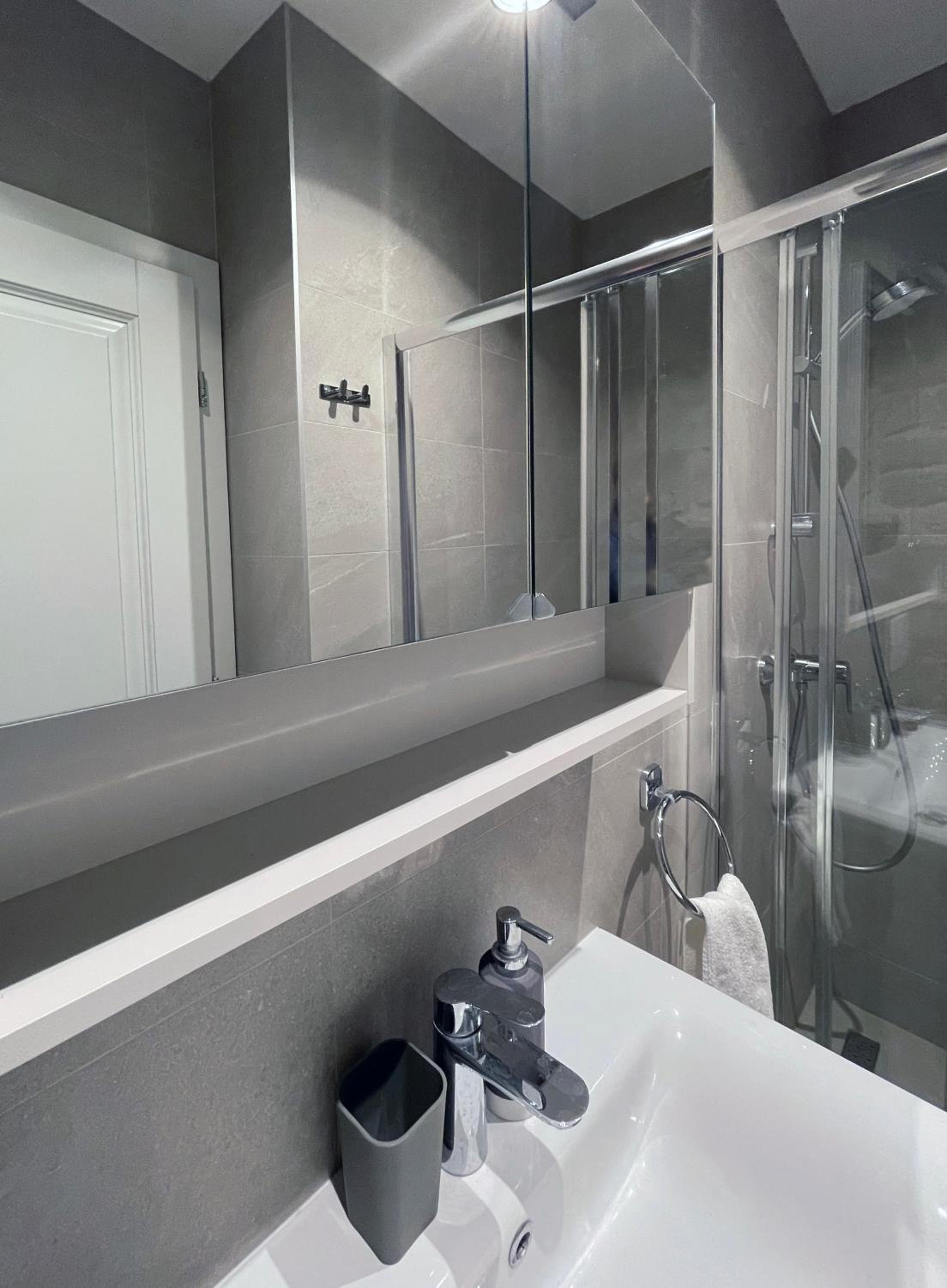 Dubrovnik Throne Suite II.