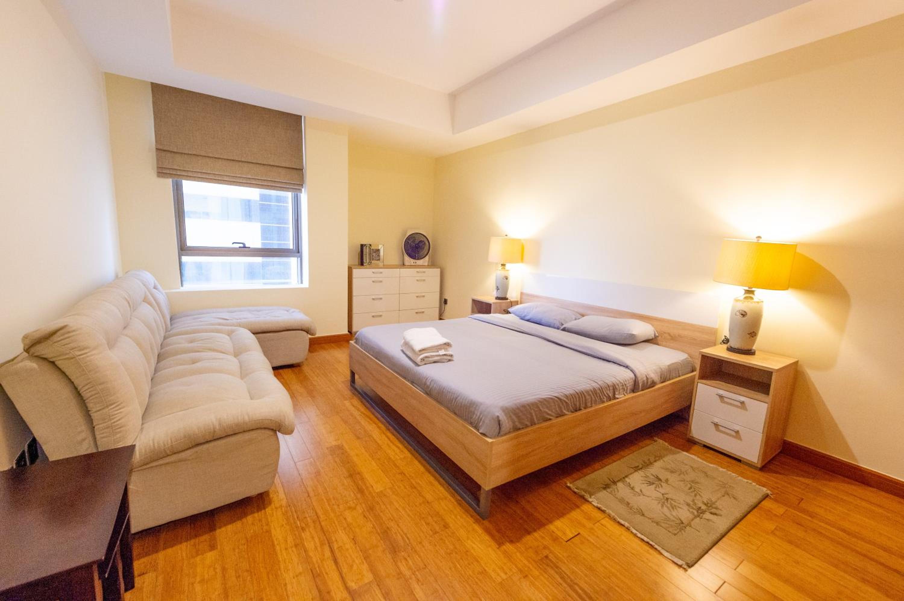 Stylish 1BR - Murad Tower near Mall of Emirates - MRD