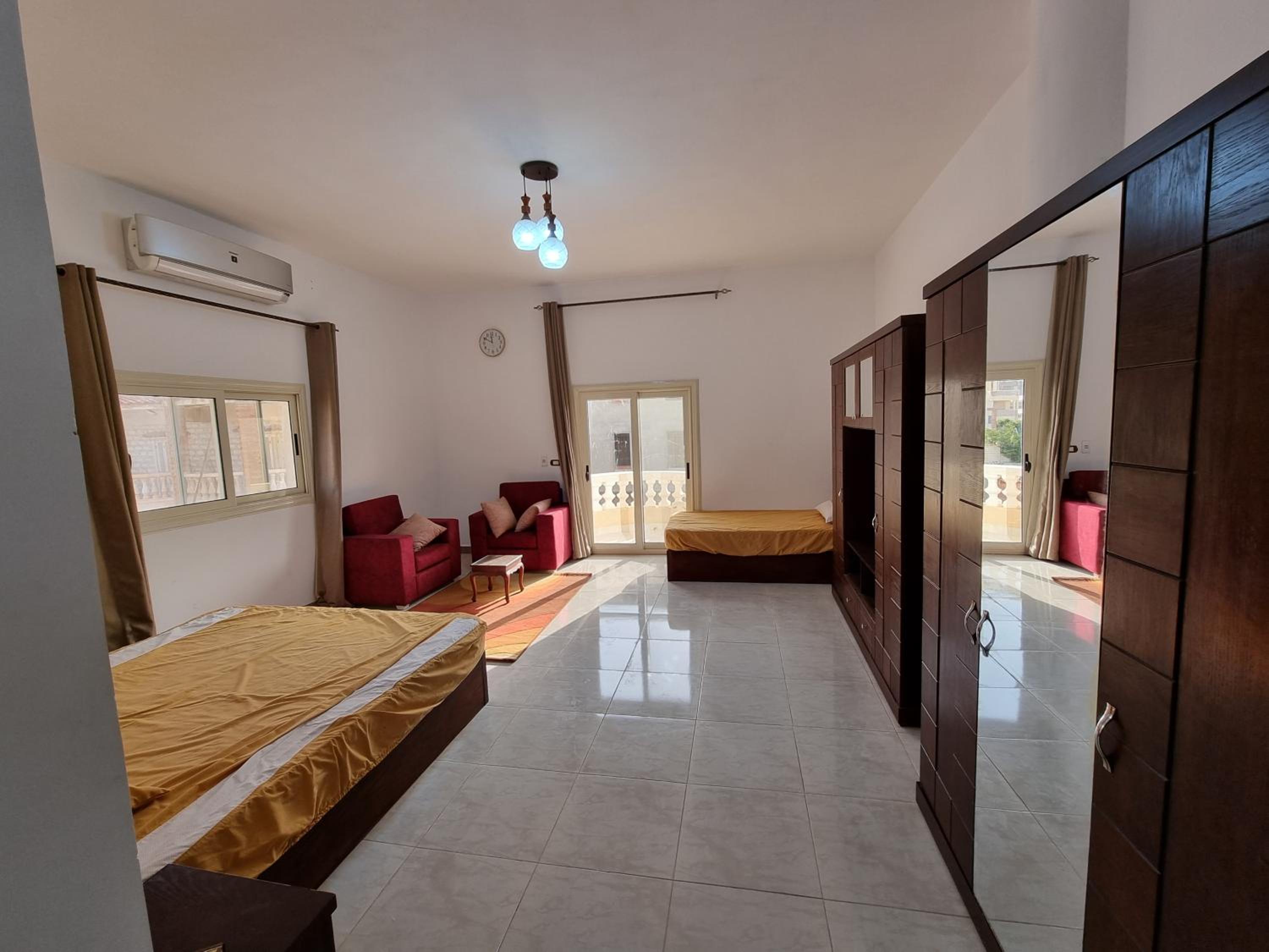 Family Villa L-3eela
