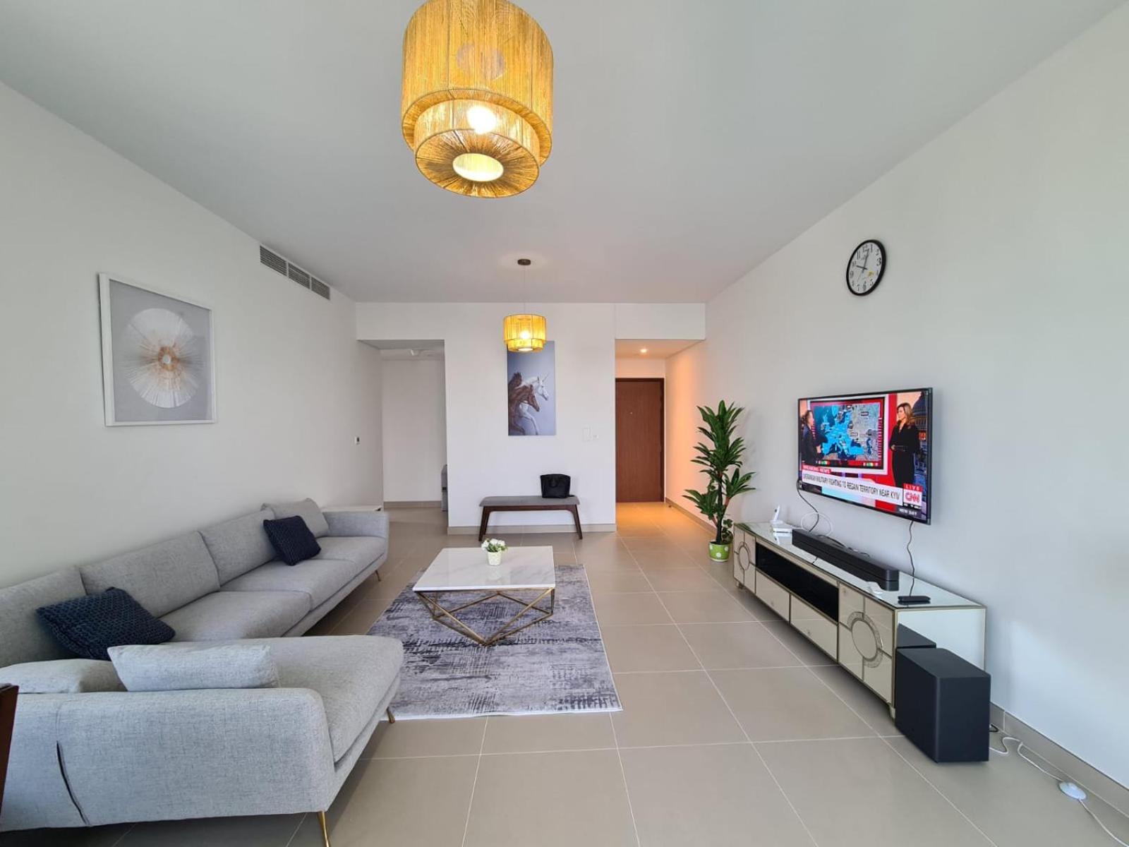 Luxury Marina Apartment 1