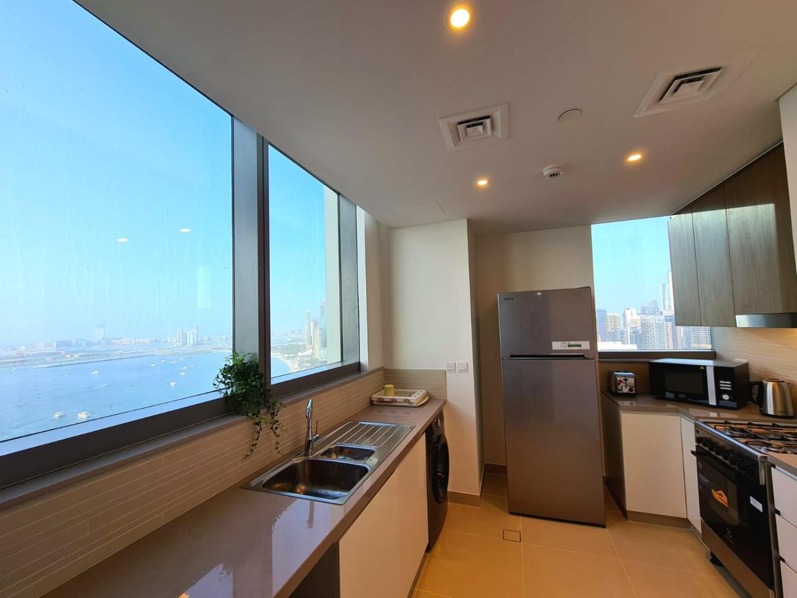 Luxury Marina Apartment 1