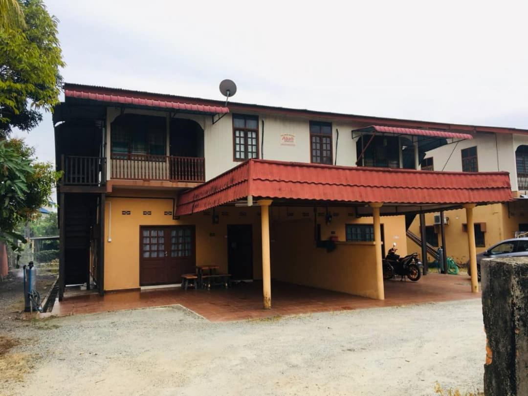 Abah homestay 138a Losong haji mamat 21000 kuala Terengganu photo 1