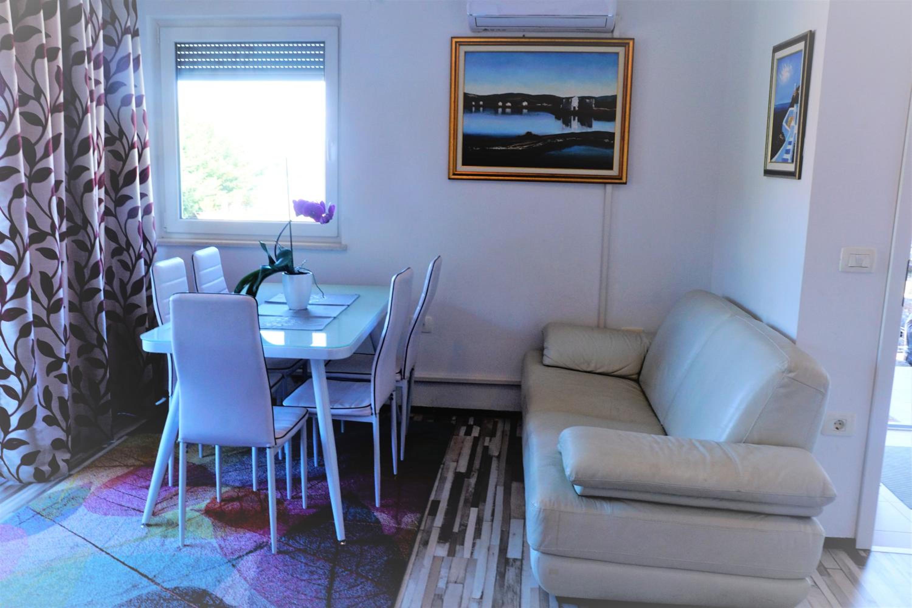 Heart of Strunjan Apartments AL