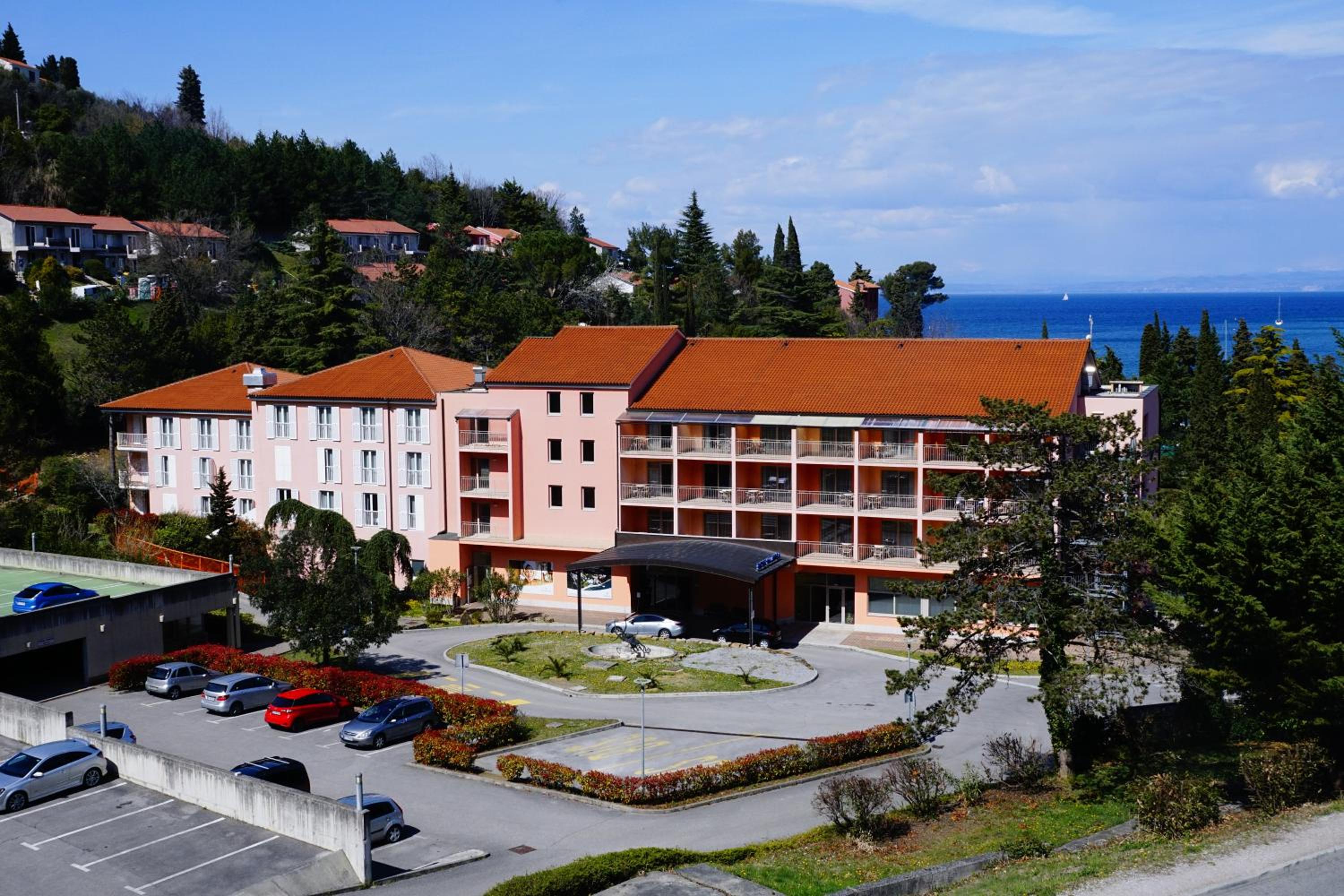 Heart of Strunjan Apartments AL