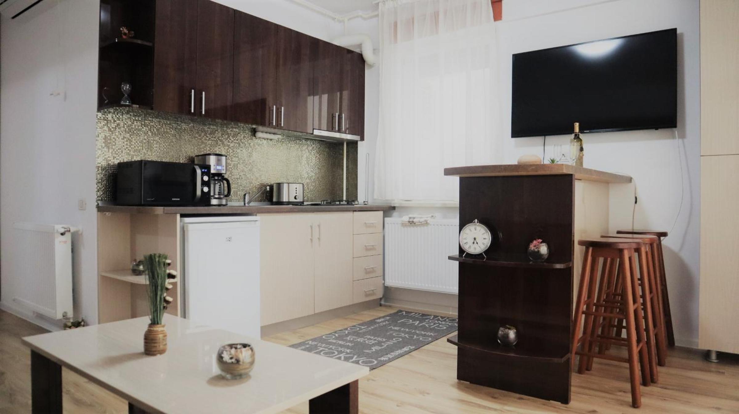 David Summer Apartment One