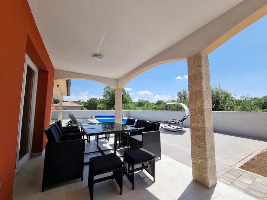 Villa Oasis - pool villa in heart of Istria view 5