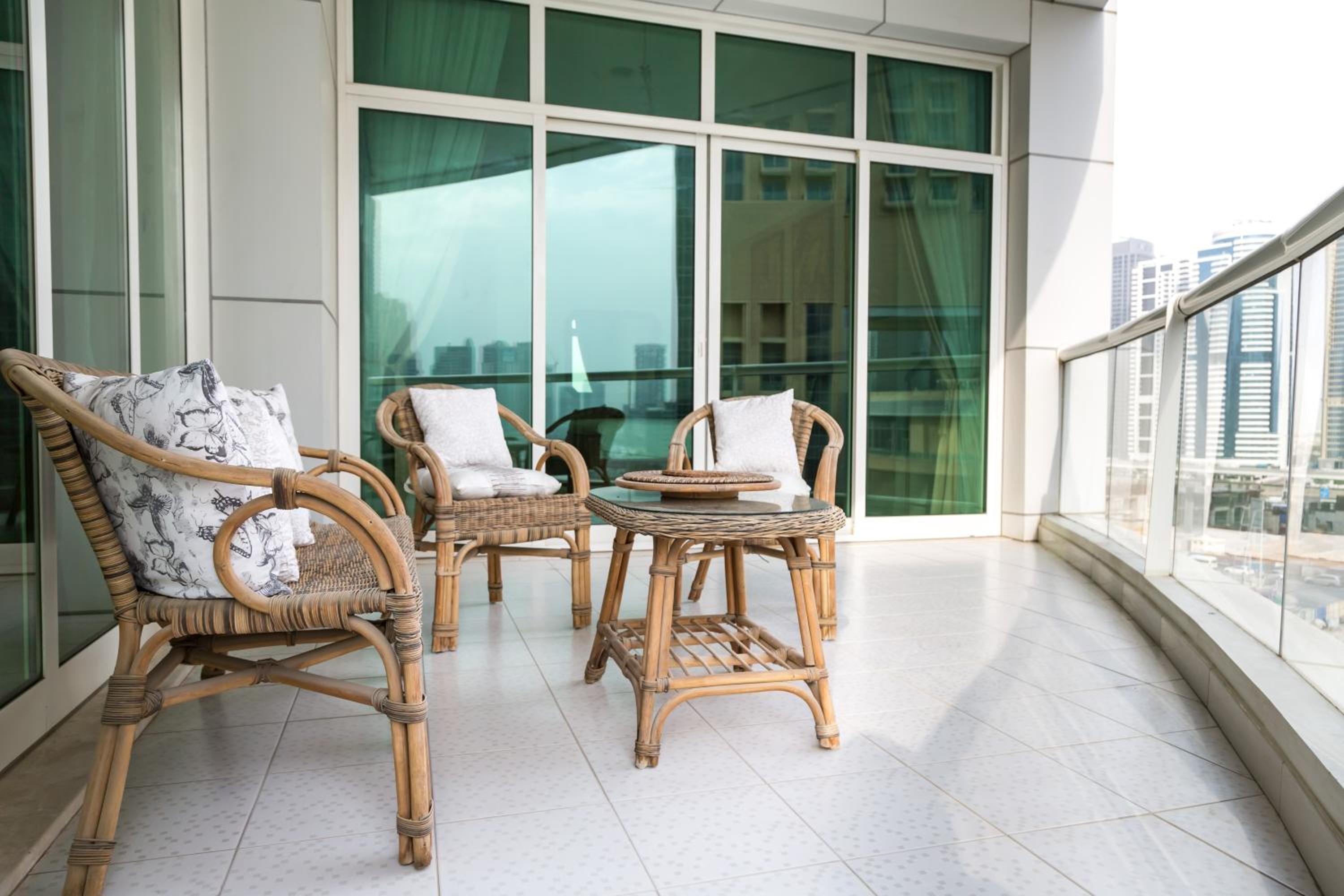 HiGuests - Deluxe Apartment With Balcony and Amazing Views