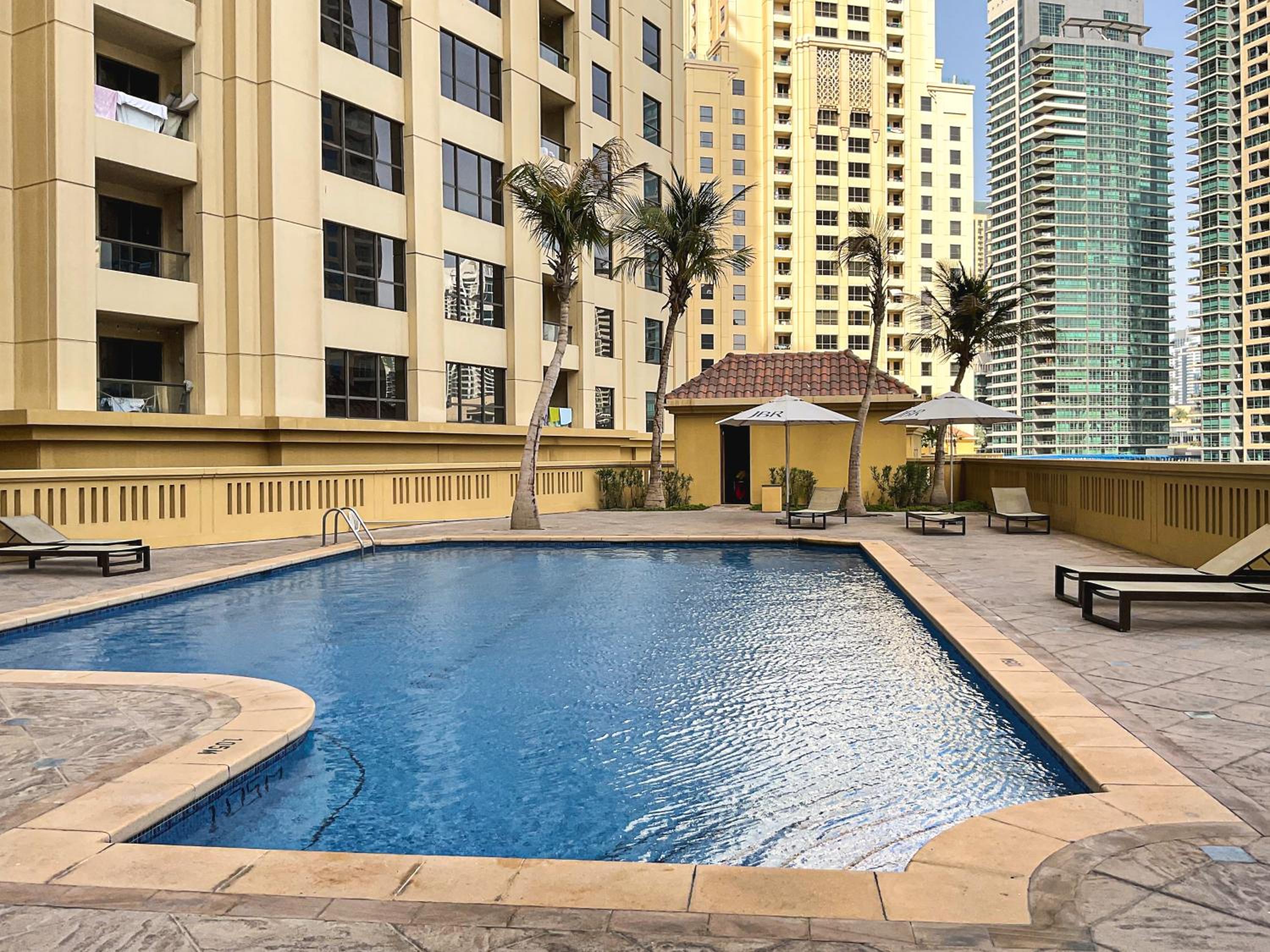 HiGuests - Spacious Apt for 6 in JBR, minutes from the Beach