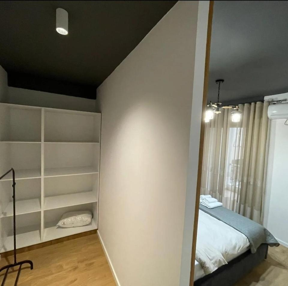 The Enomis Apartment