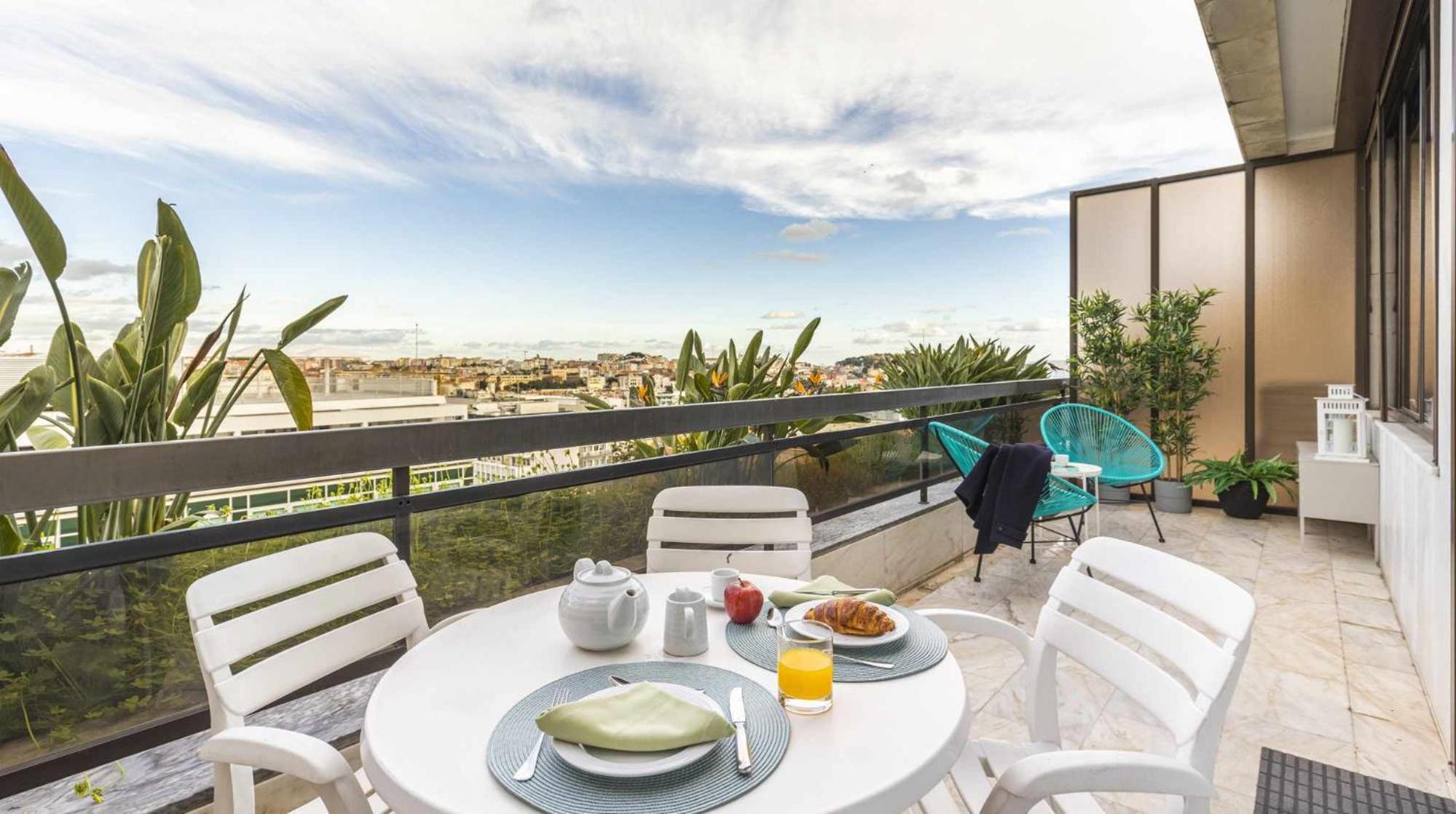 Castilho Terrace Deluxe view 4