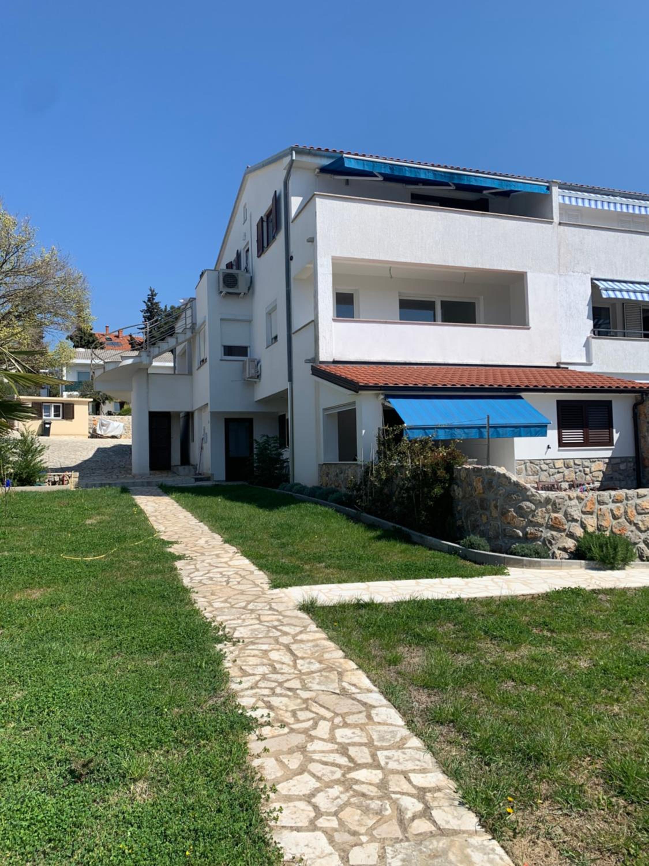 Seaside apartments Petar view 2