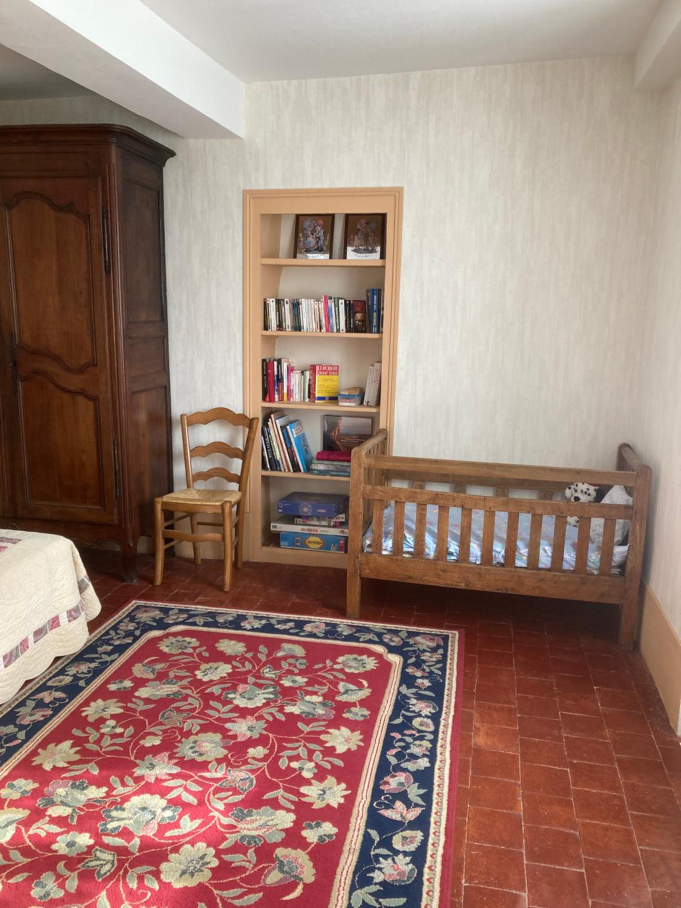 Photo 12