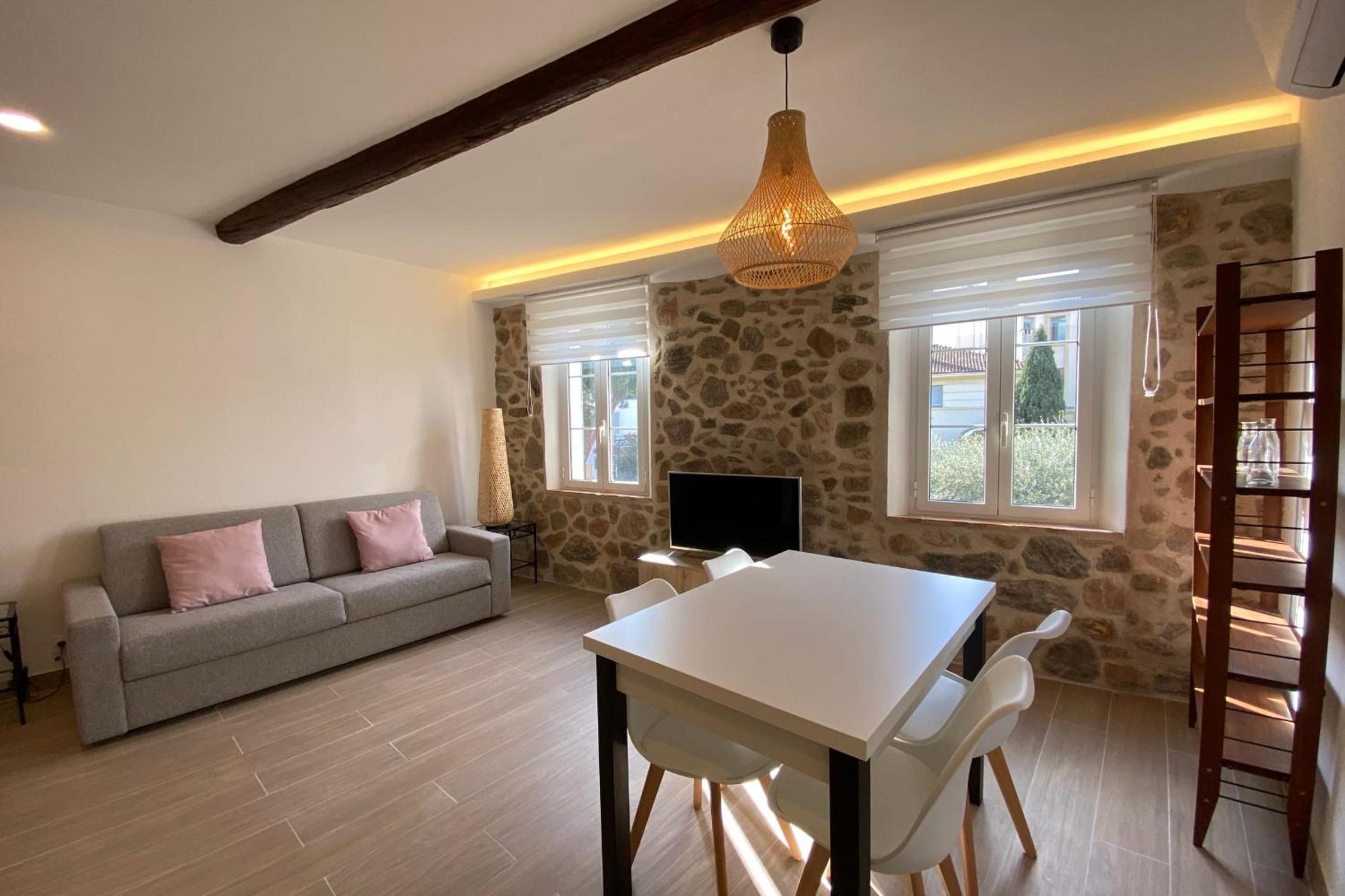 C014-Bel appartement de standing au Suquet photo 2