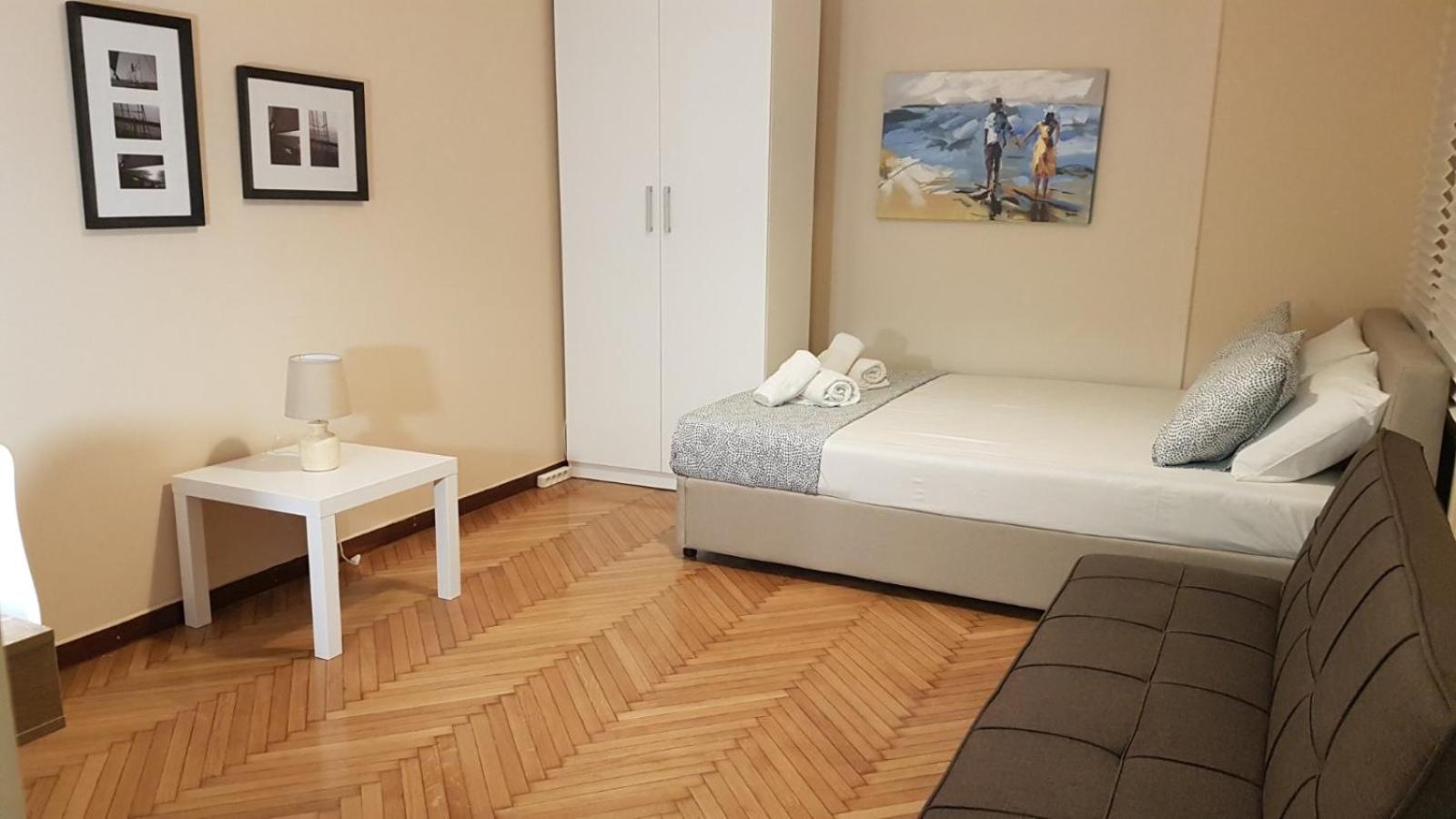 Coral Athens Centrer - 3,5 BD , 2 BATH