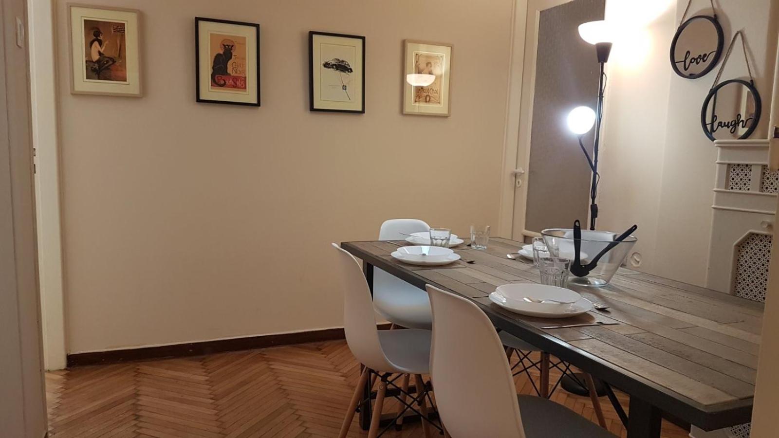 Coral Athens Centrer - 3,5 BD , 2 BATH