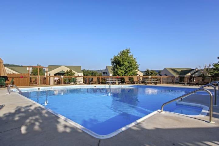 Penthouse w Lake View & private deck- next to SDC view 2