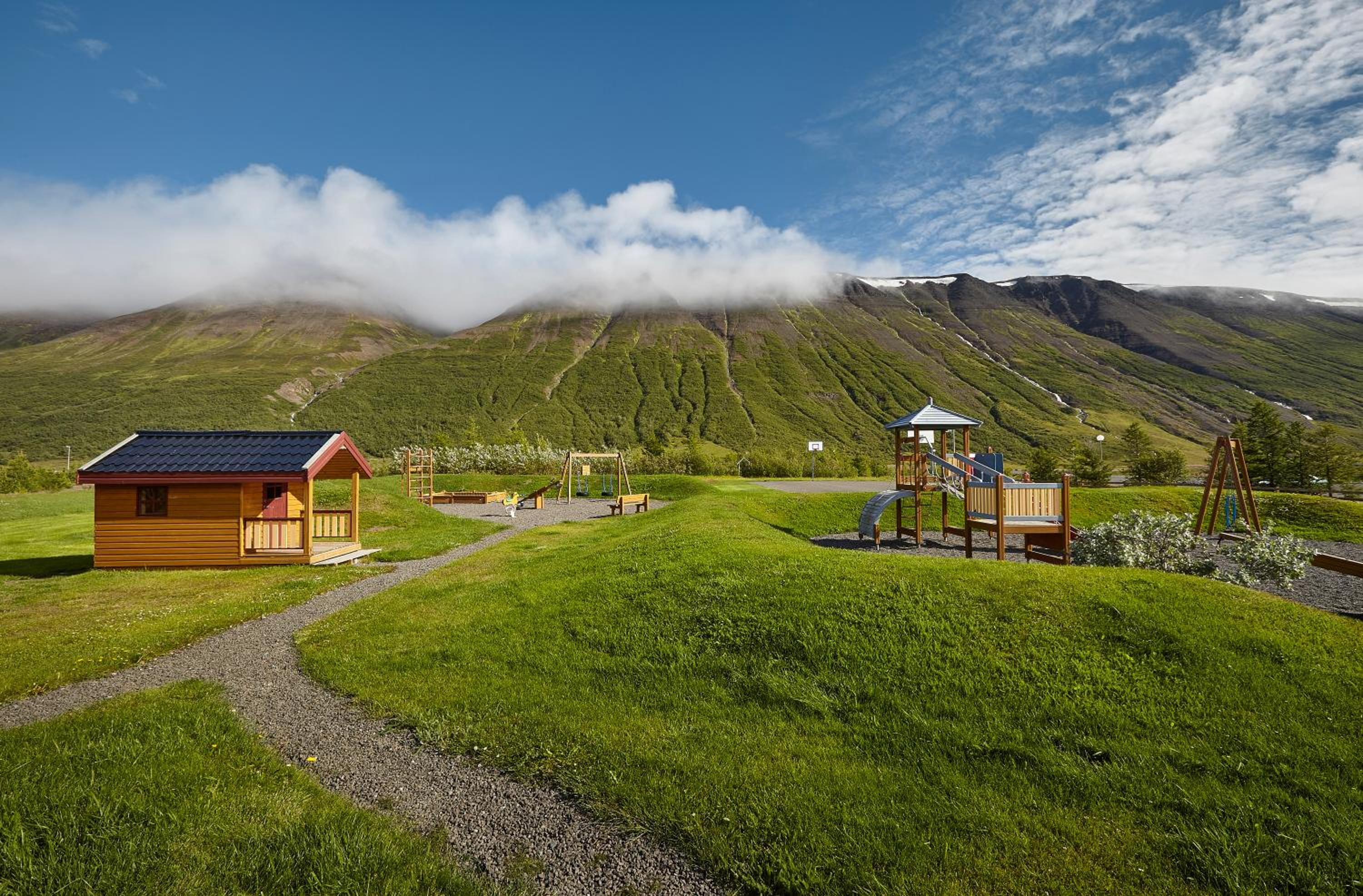 Hótel Tjarnir view 3