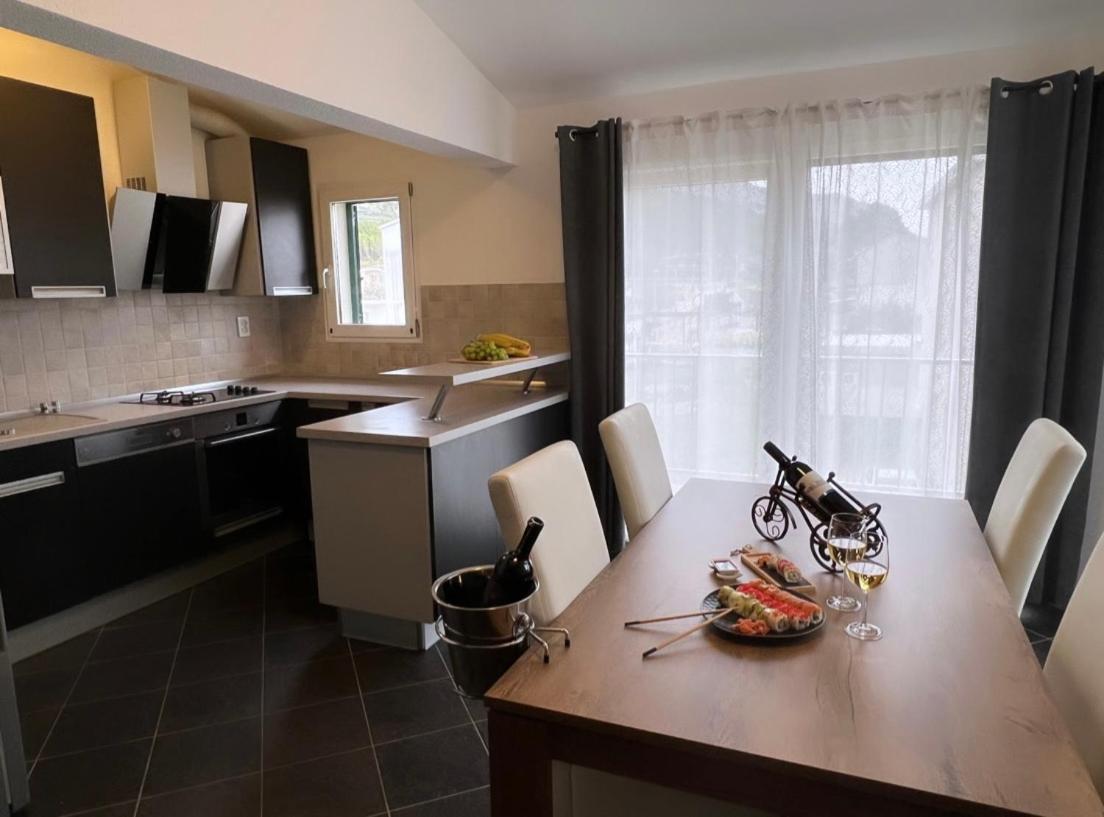 Apartments Mihi view 3