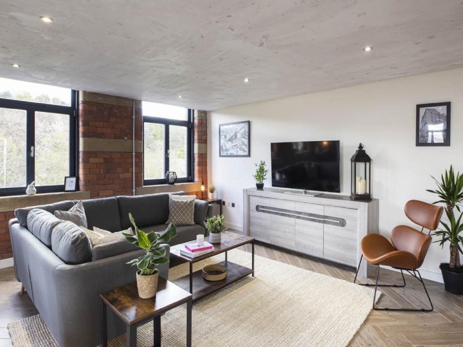 Luxury 4 bedroom apartment