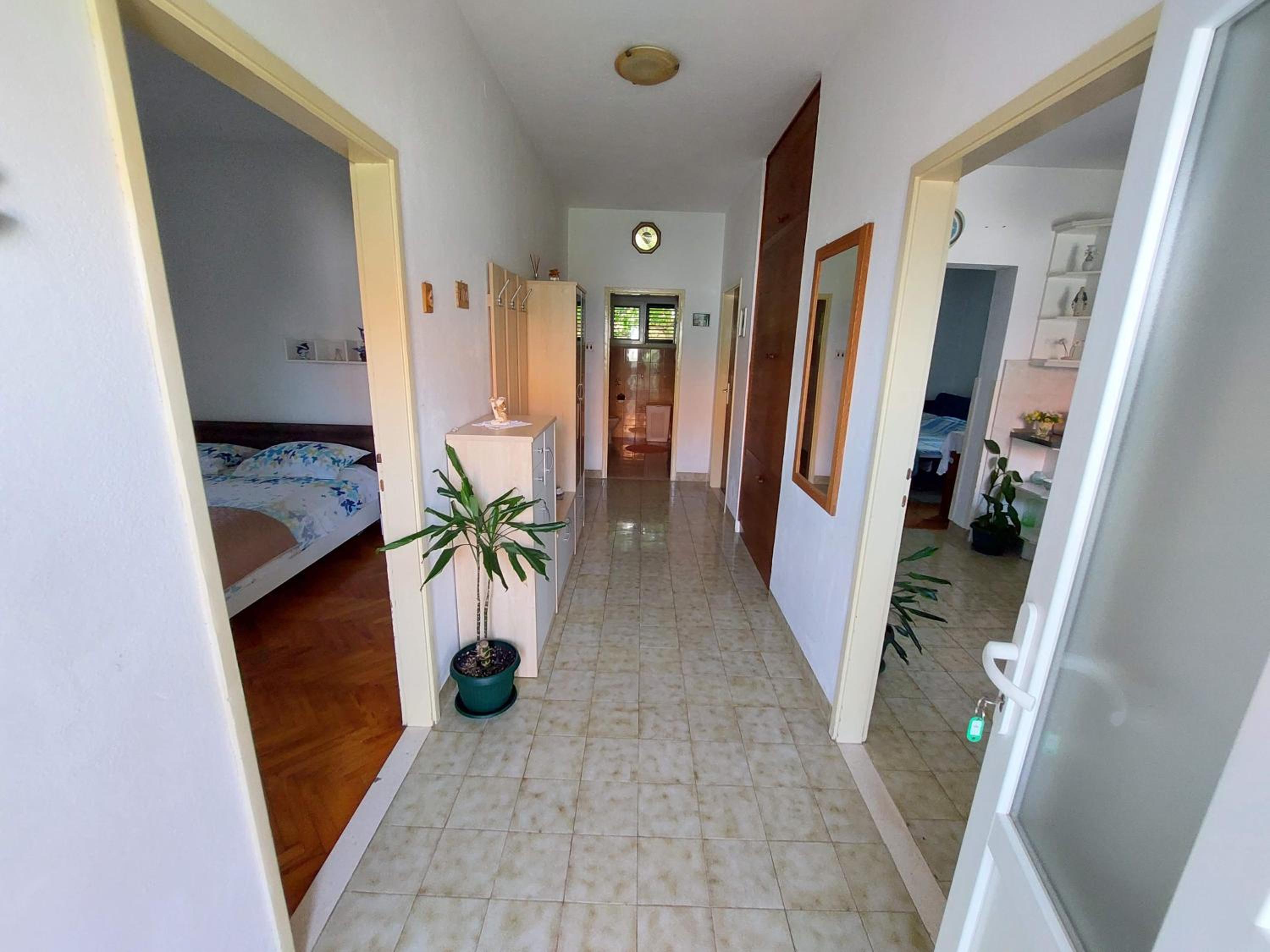 Spacious apartment Ita - near beach (terrace, sea view) view 4