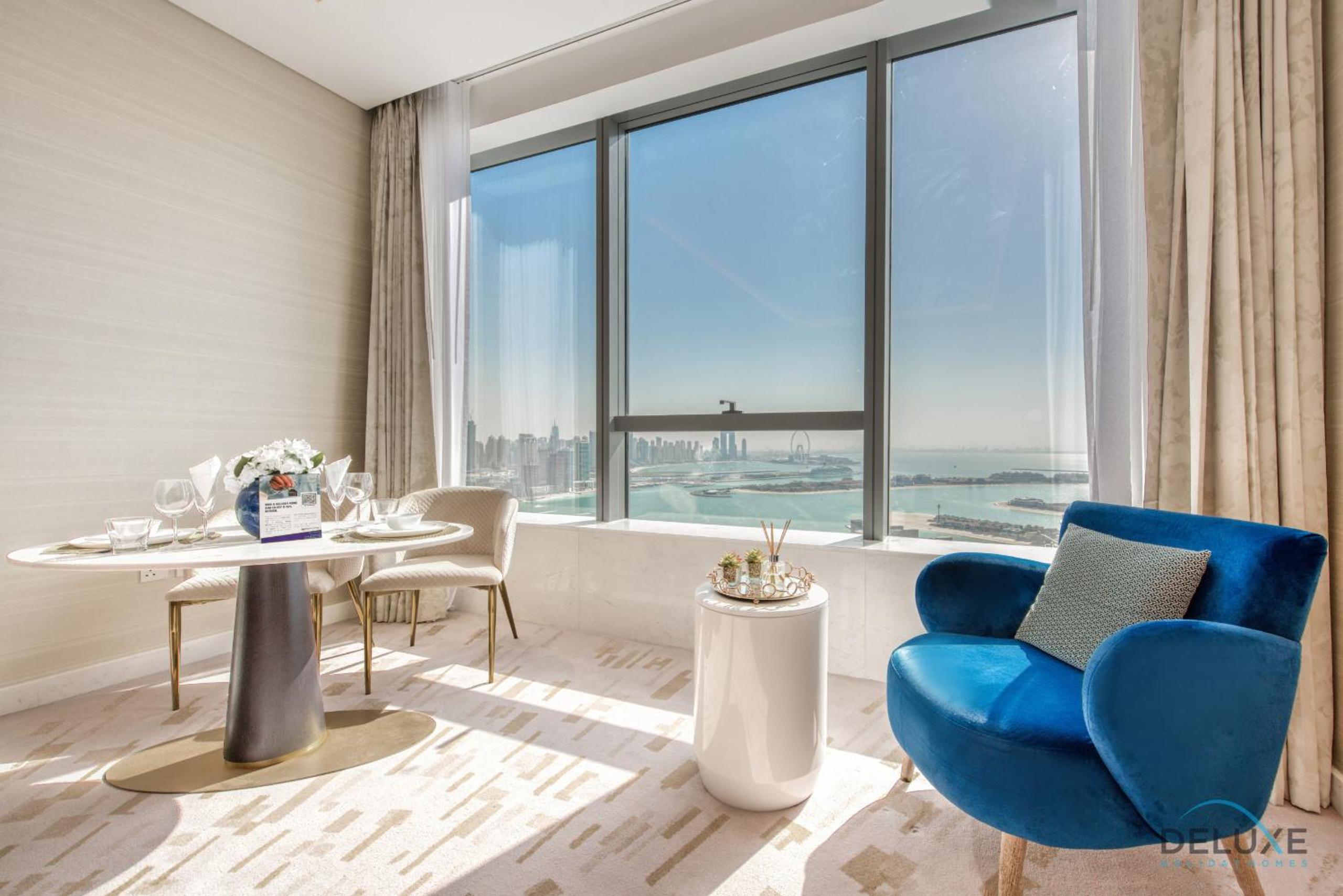 Posh Studio at The Palm Tower Palm Jumeirah by Deluxe Holiday Homes