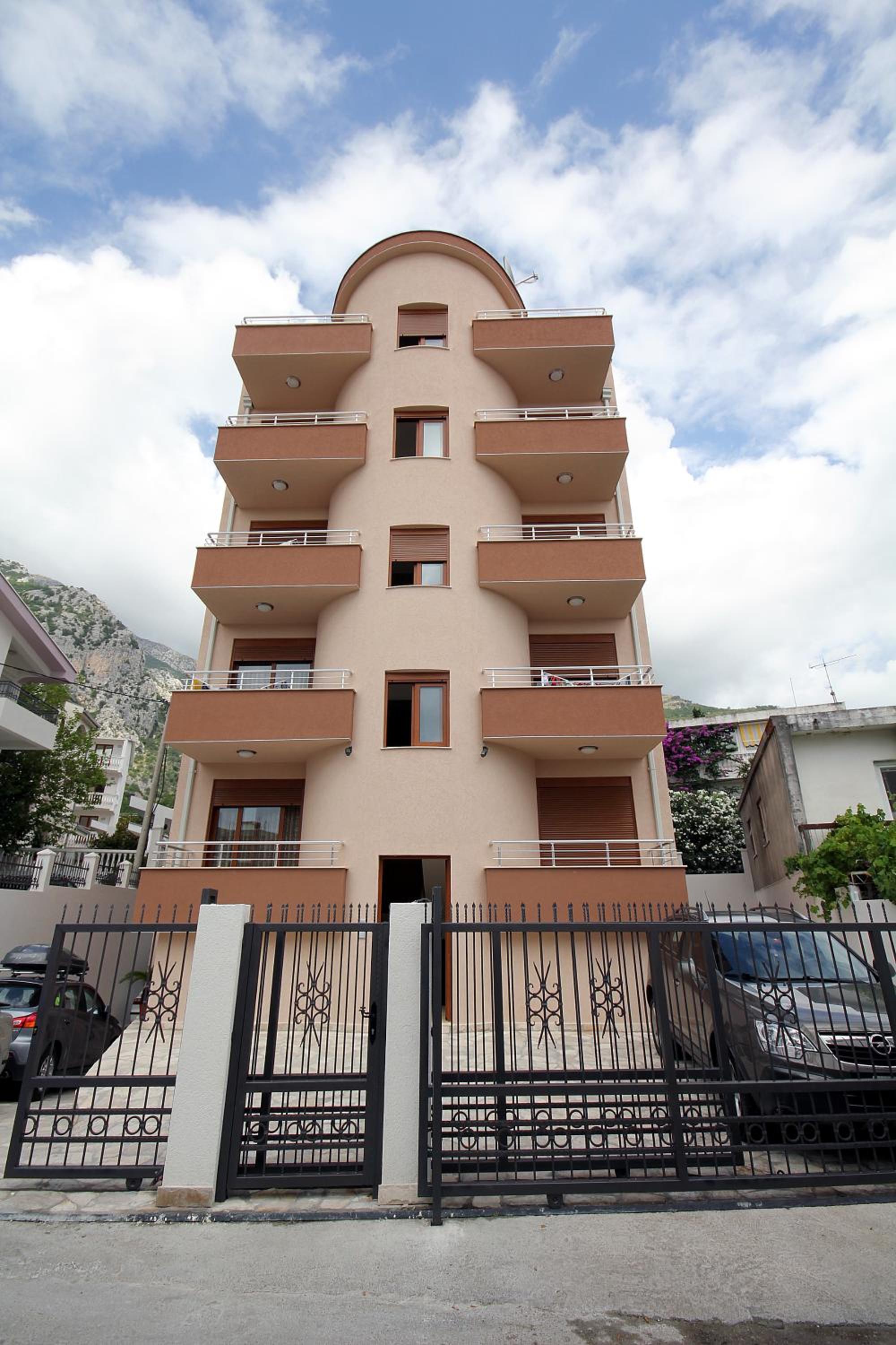 Apartments Md Lux