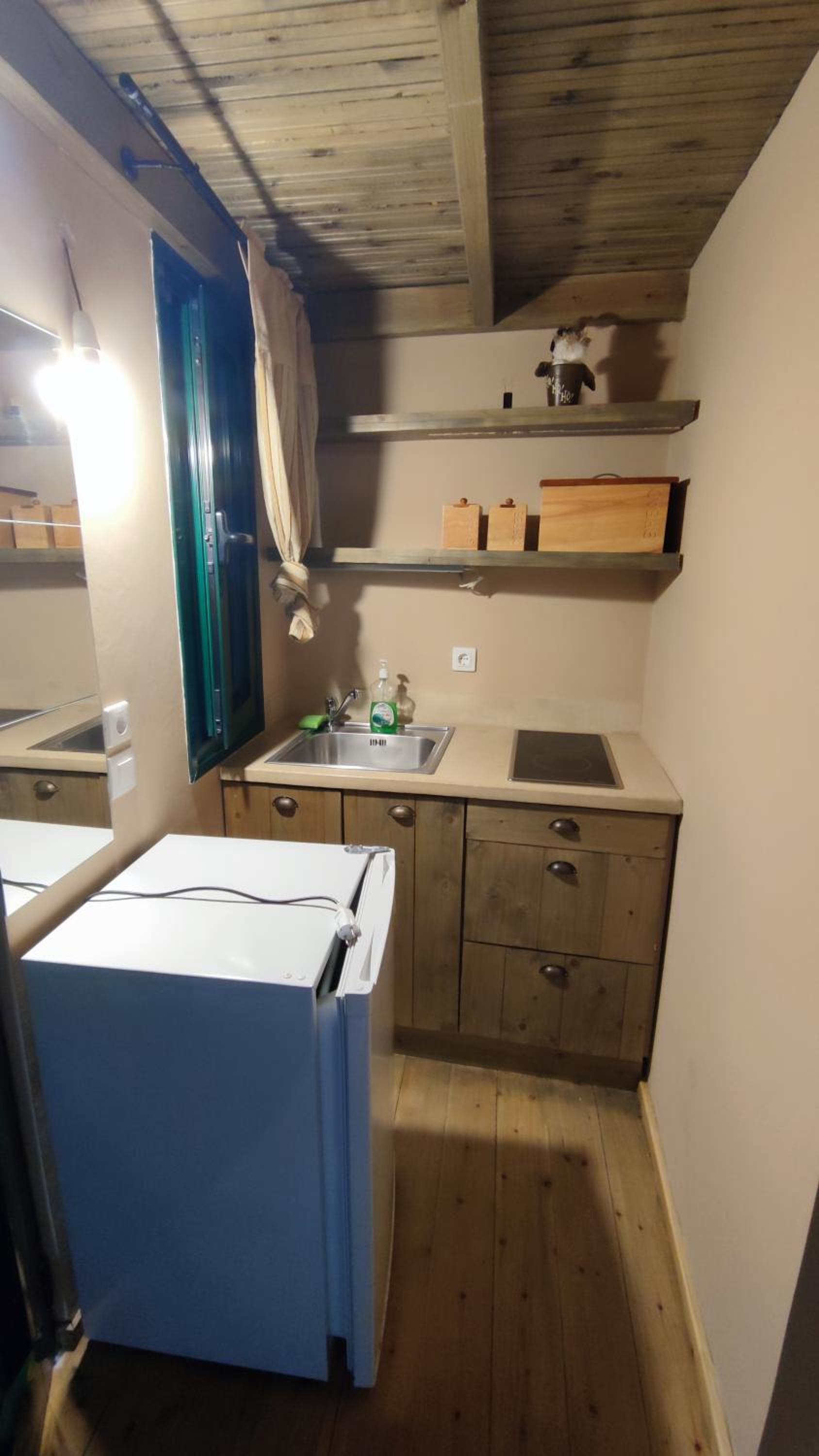 Traditional View Apartment in Livadi Parnassos