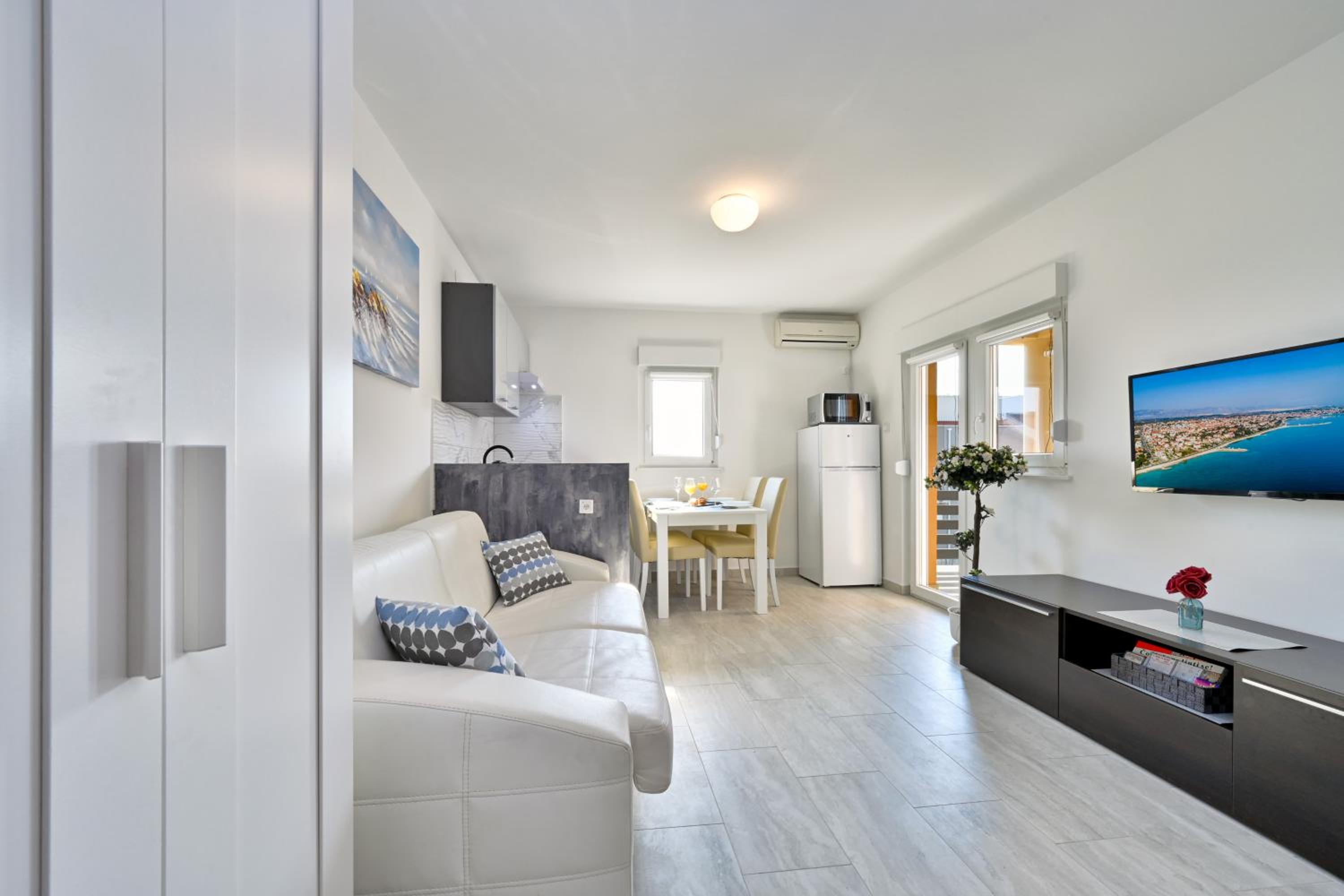 Apartman Sunset / Novalja / Zrče