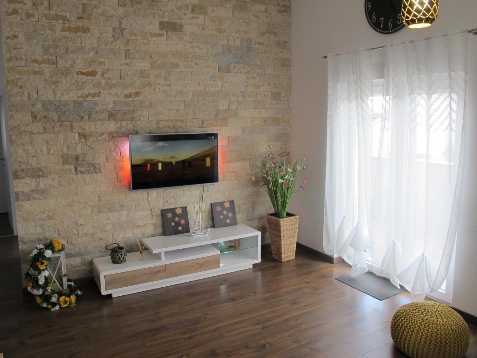 M&T Apartman view 4