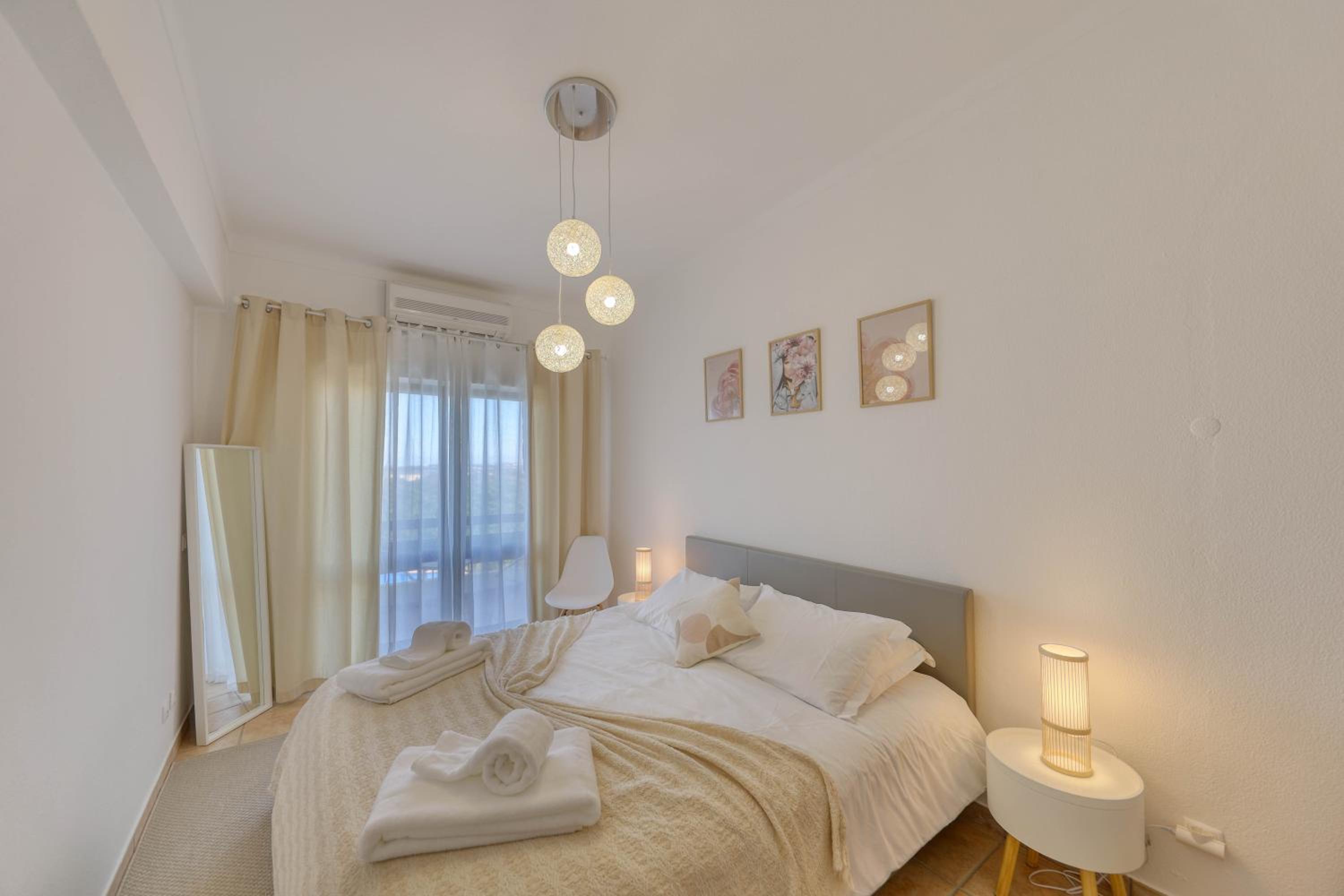 T2 renovated with ocean view Vilamoura view 3