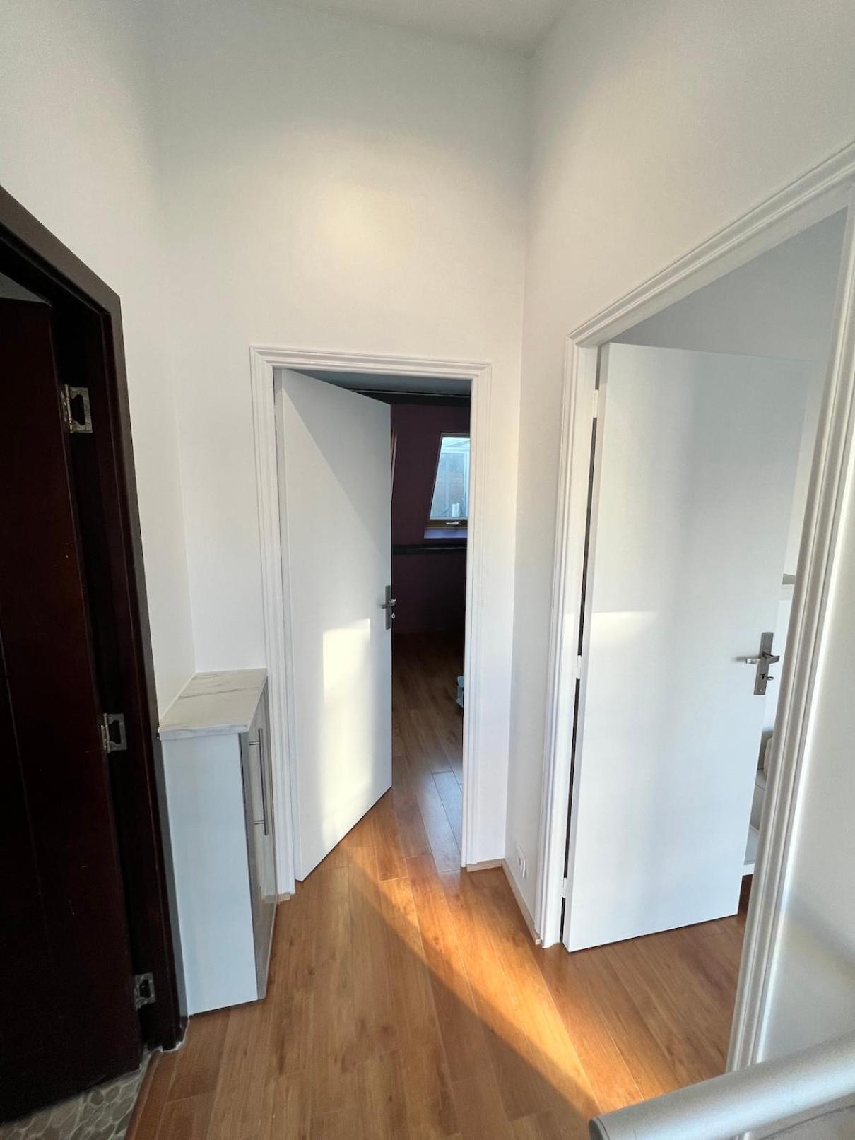 Pere Lachaise Apartment