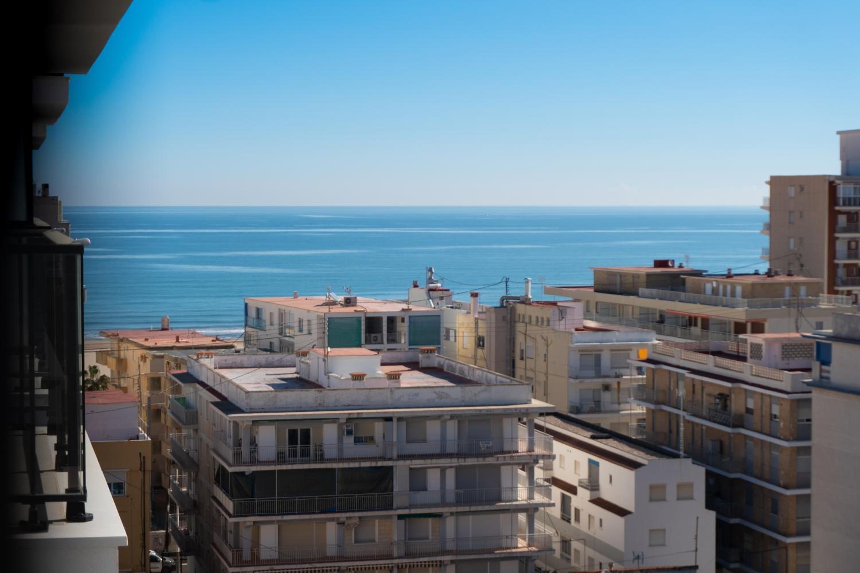 Apartamento nuevo junto al mar con plaza de garaje!! Perfecto para familias photo 5