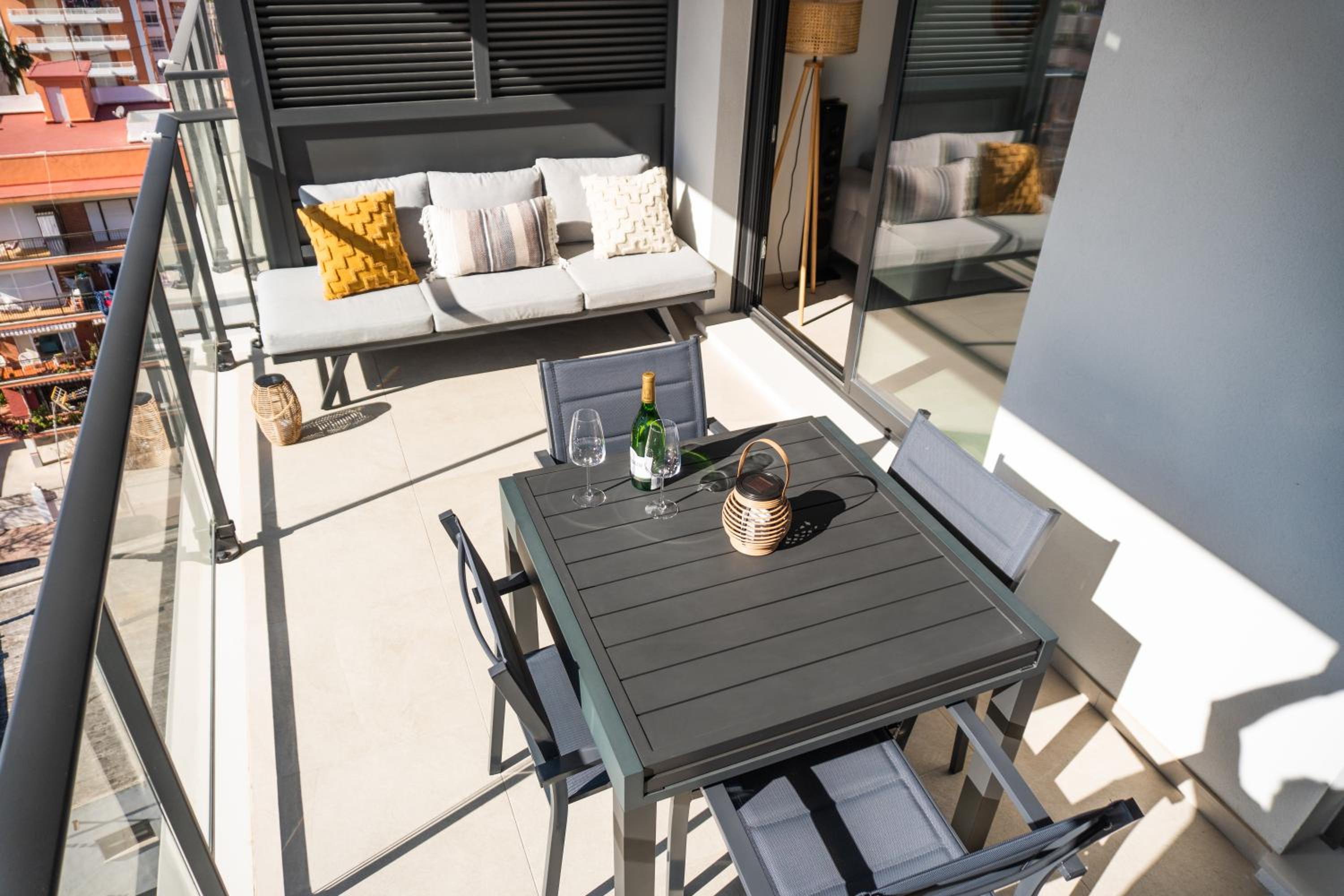 Apartamento nuevo junto al mar con plaza de garaje!! Perfecto para familias photo 3