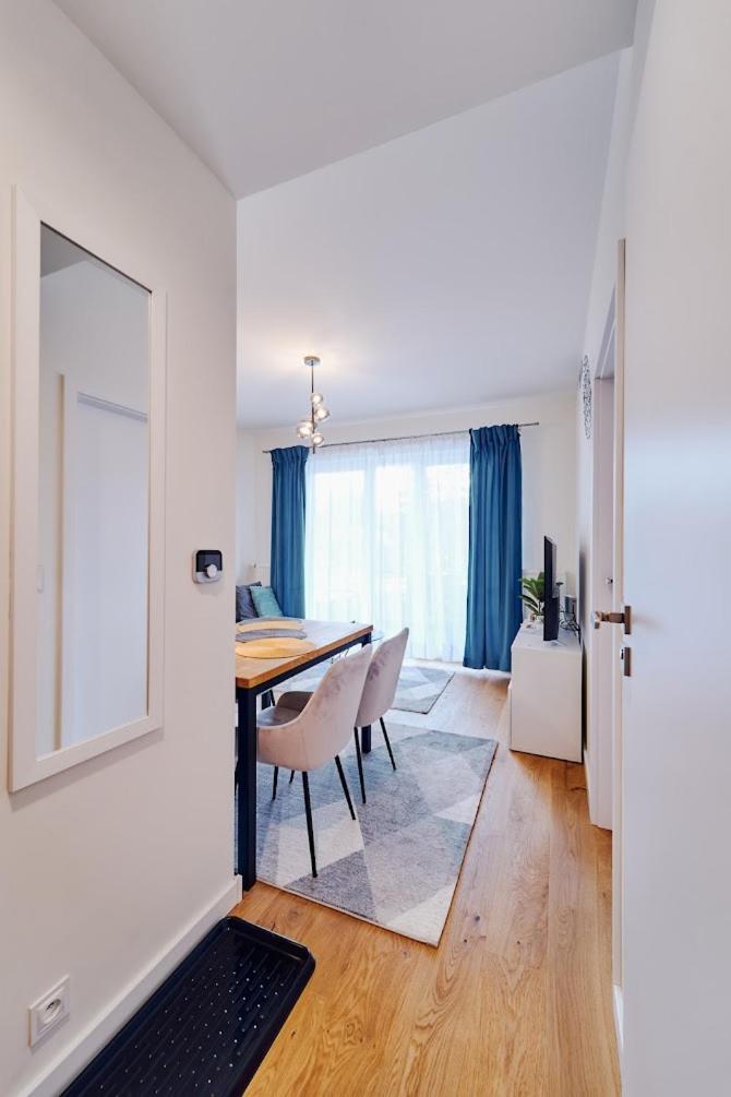 LAGUNA Apartament "TURKUSOWY" Aleja Zwycięzców view 2