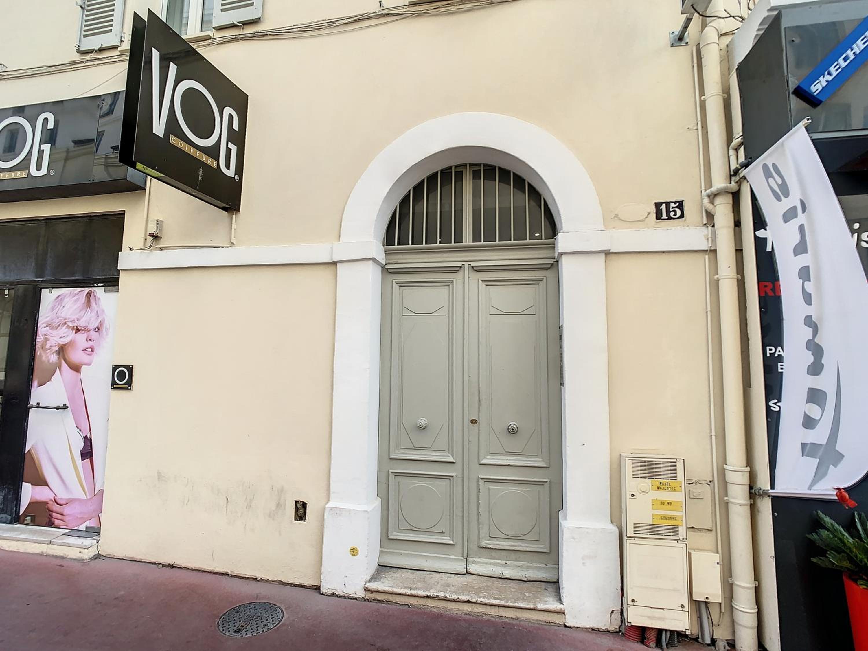 2 bedroom Majestic, 1 min to the Croisette 357 photo 5