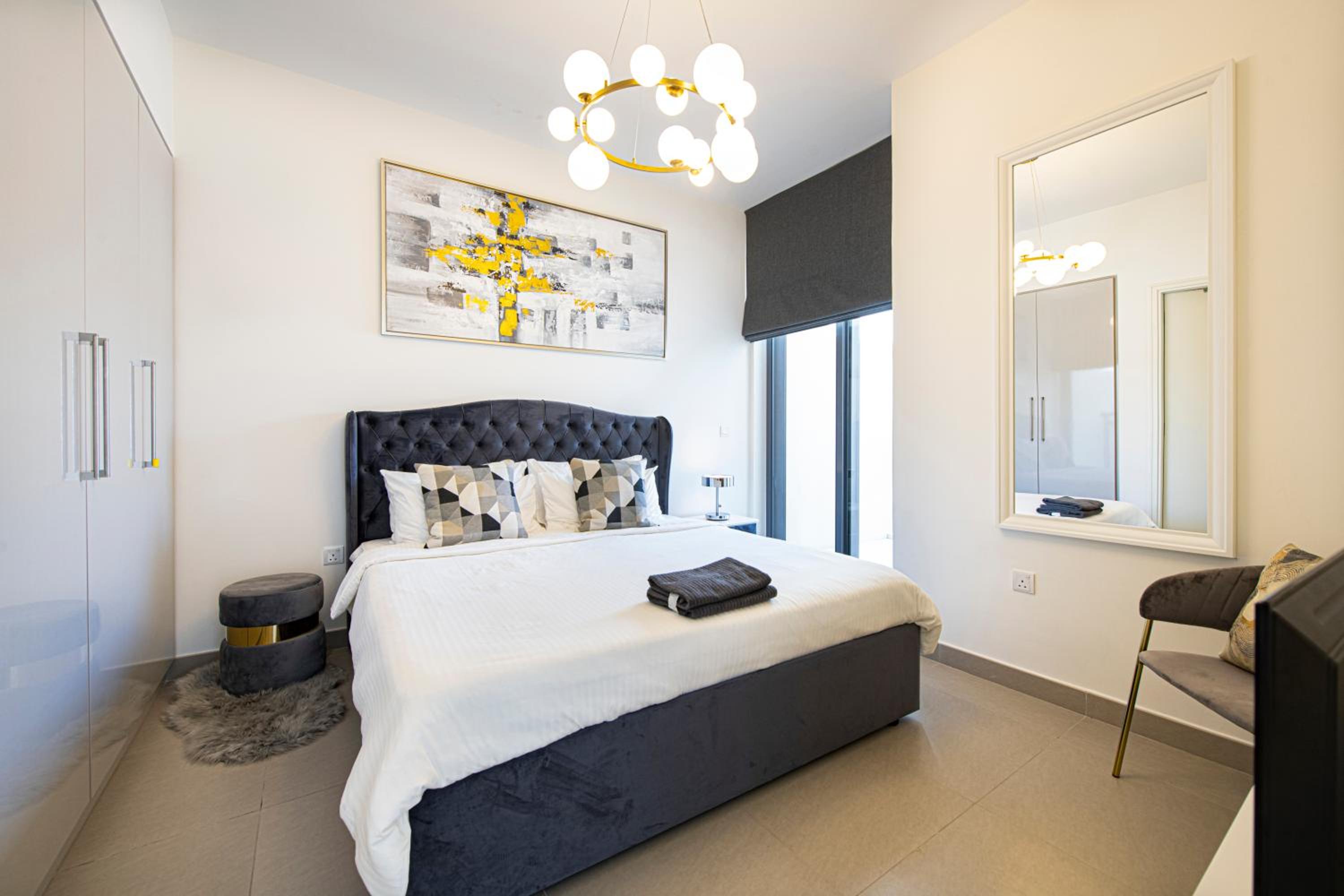Modern Dubai Hills Luxury 4 BEDROOM VILLA