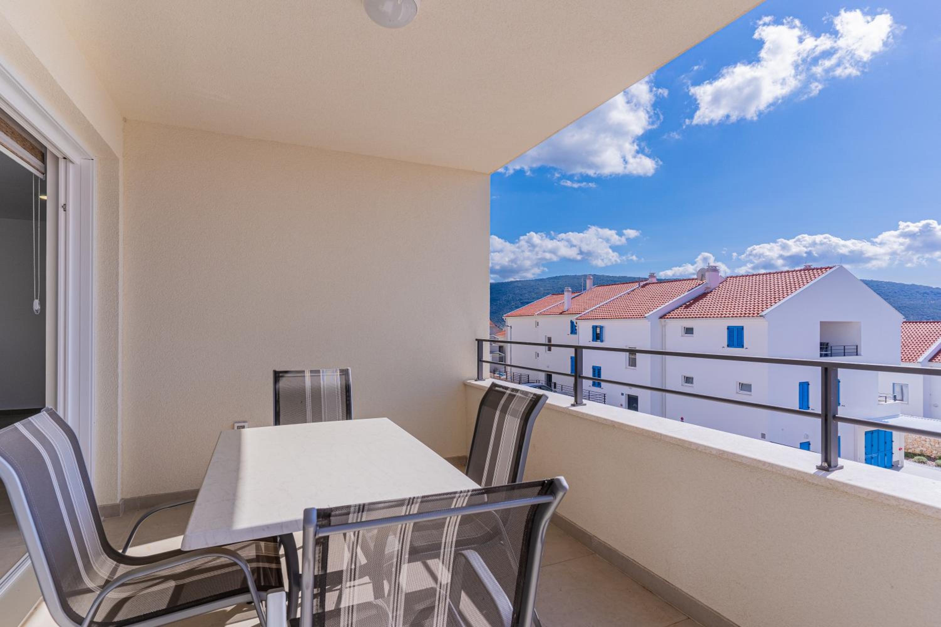 Blue Pearl Apartment