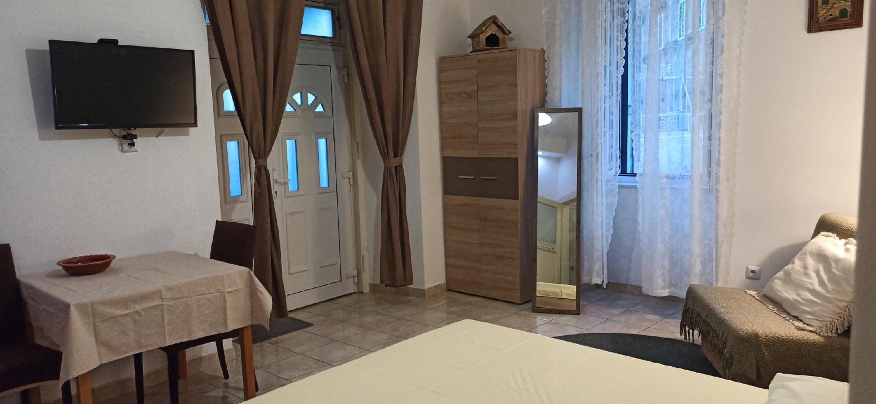 Studio Apartment Nika photo 2