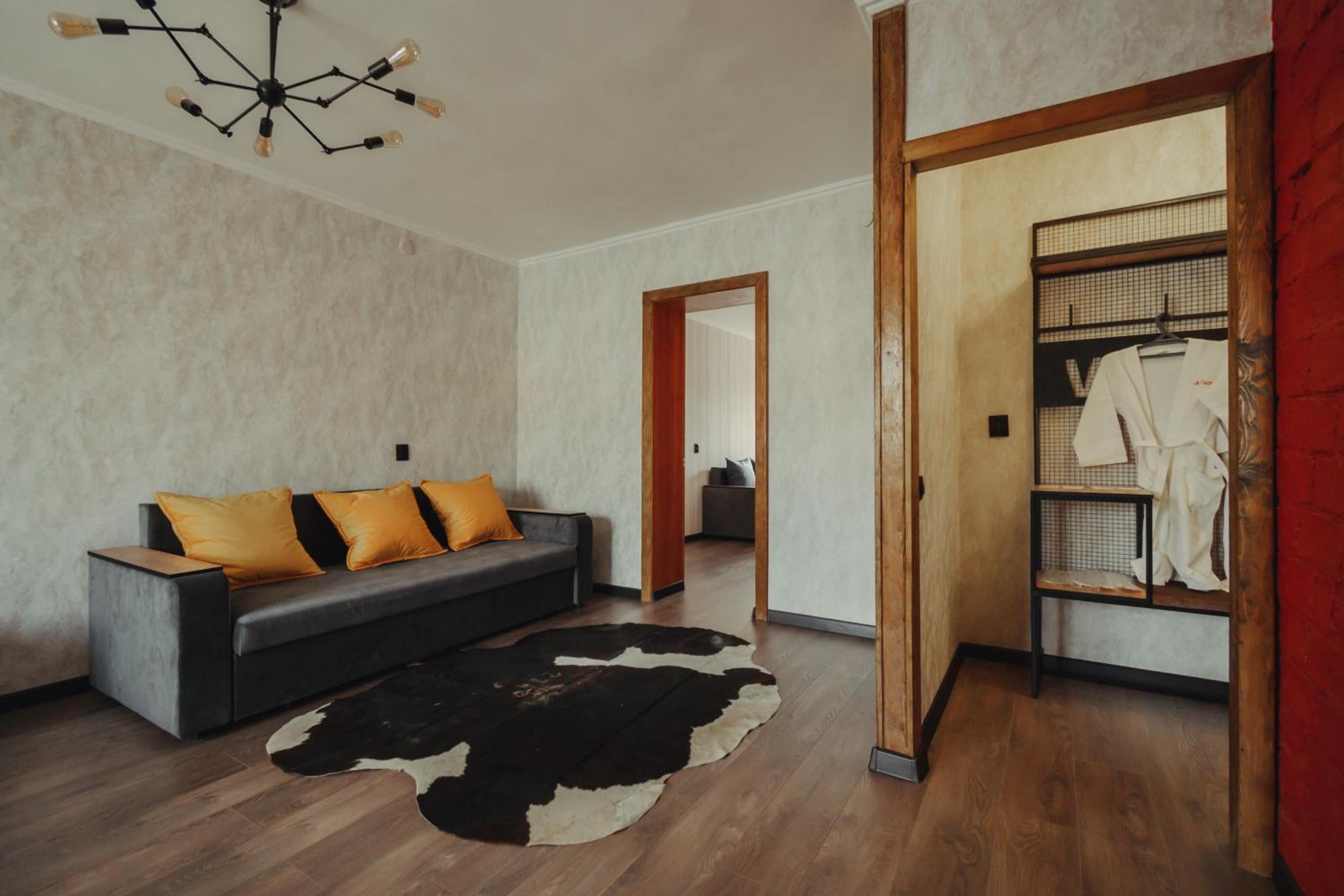 Two-Room Apartment in the Center Versace