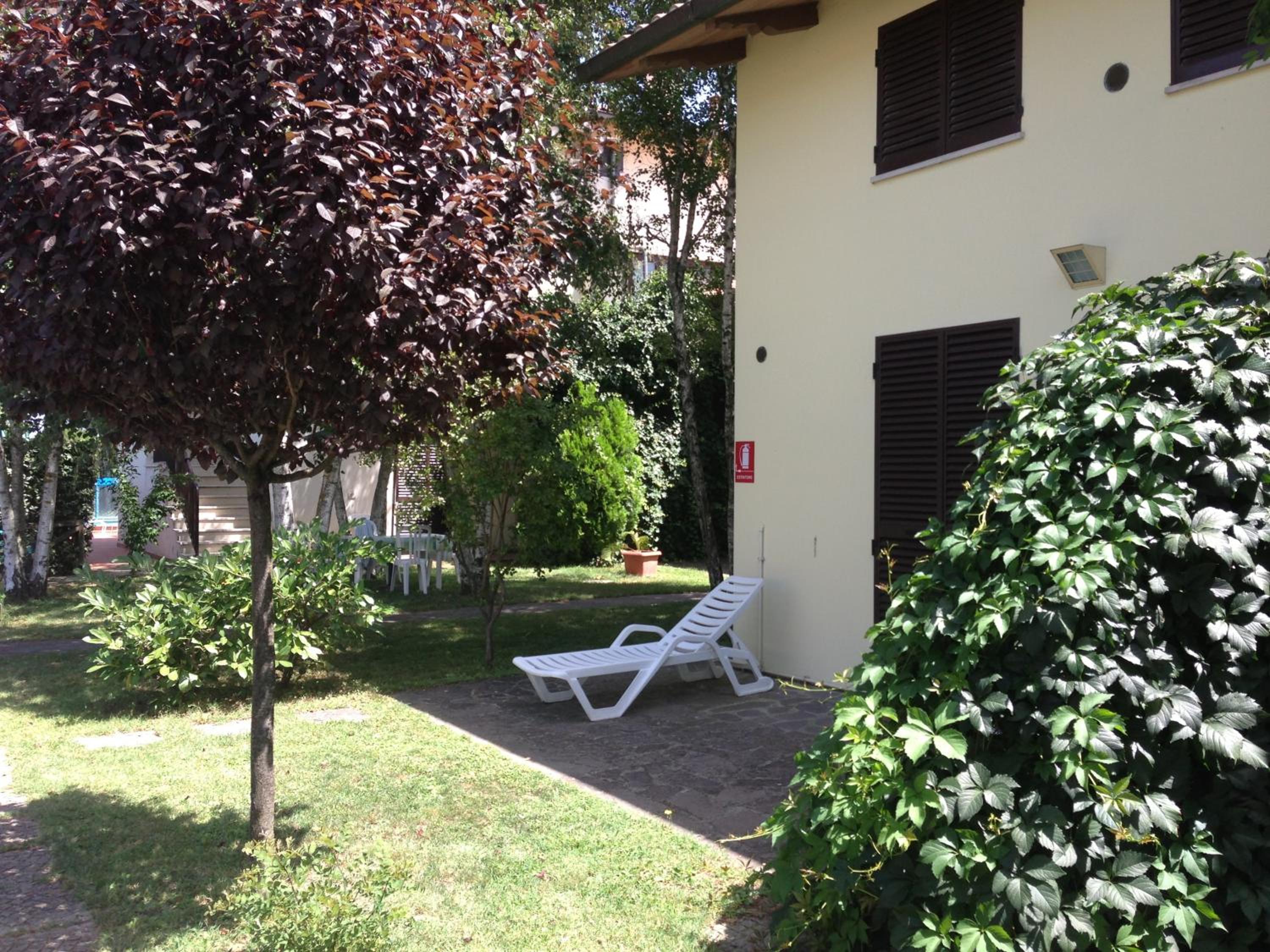 Photo 44