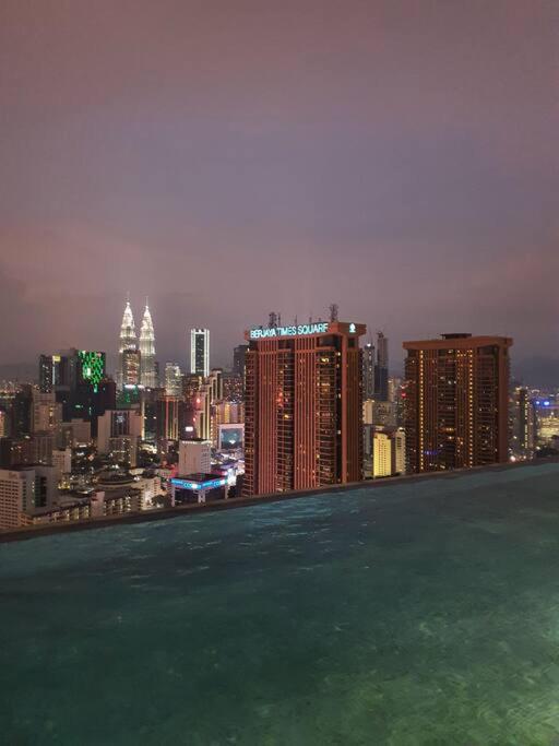 Infinity pool/LUCENTIA BBCC,near TRX, KLCC, PNB118
