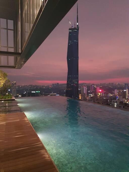 Infinity pool/LUCENTIA BBCC,near TRX, KLCC, PNB118