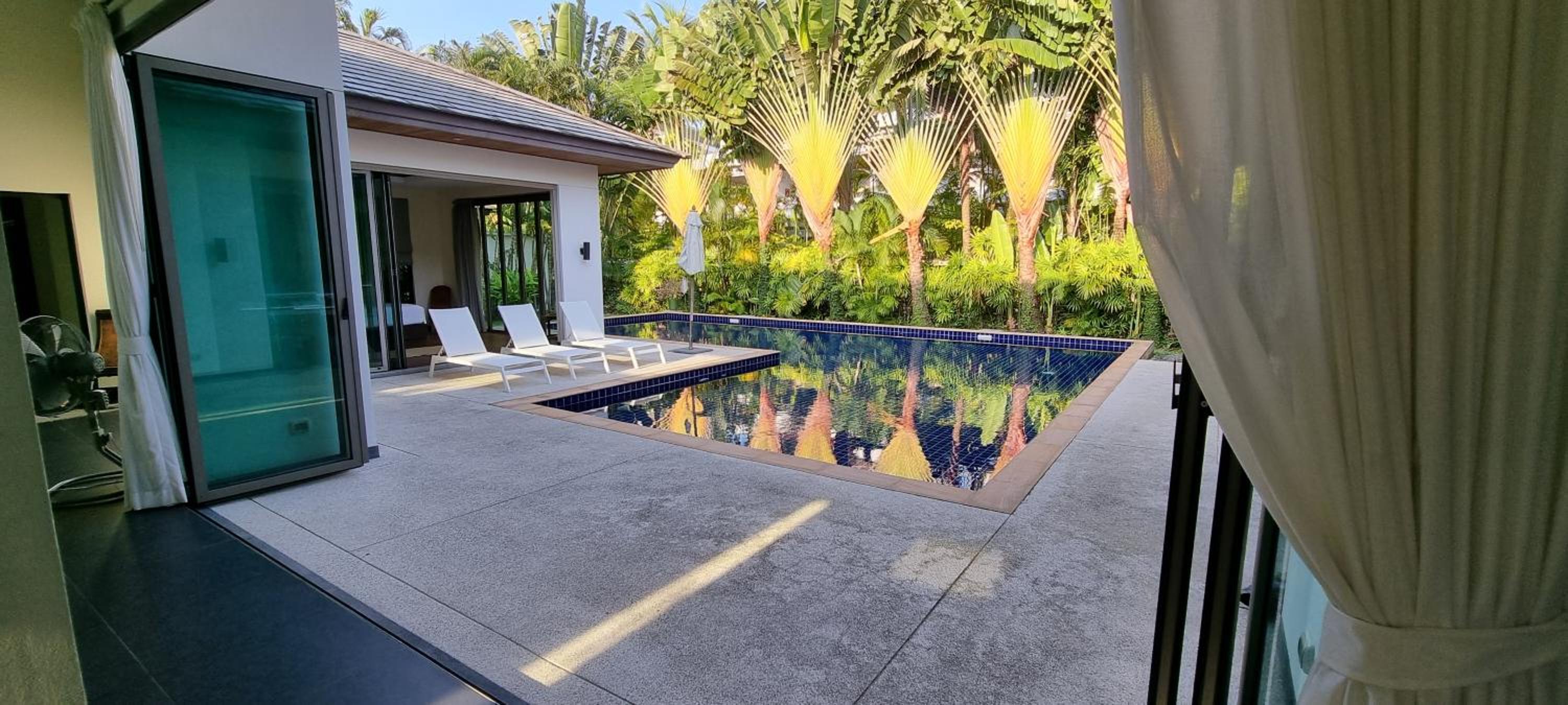 Beautiful villa walking distance from Bangtao Beach view 3