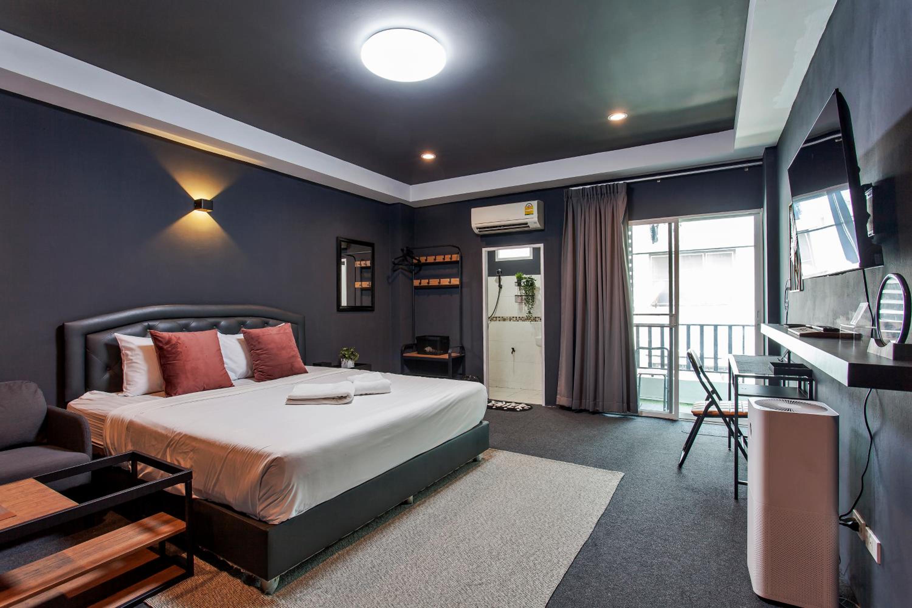 Cozzi by Grand Airport Resort view 4