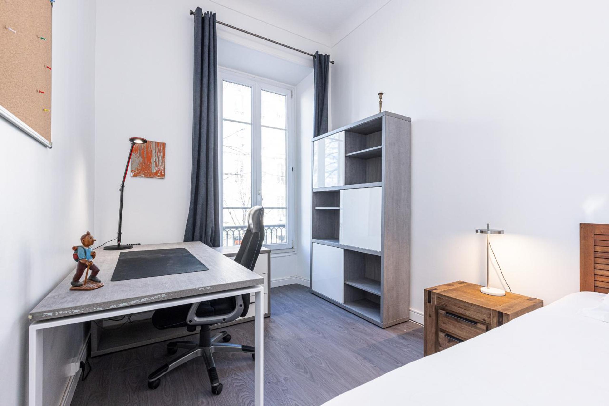 Jean Medecin Av - Large 2 Bdrs Central AC photo 2